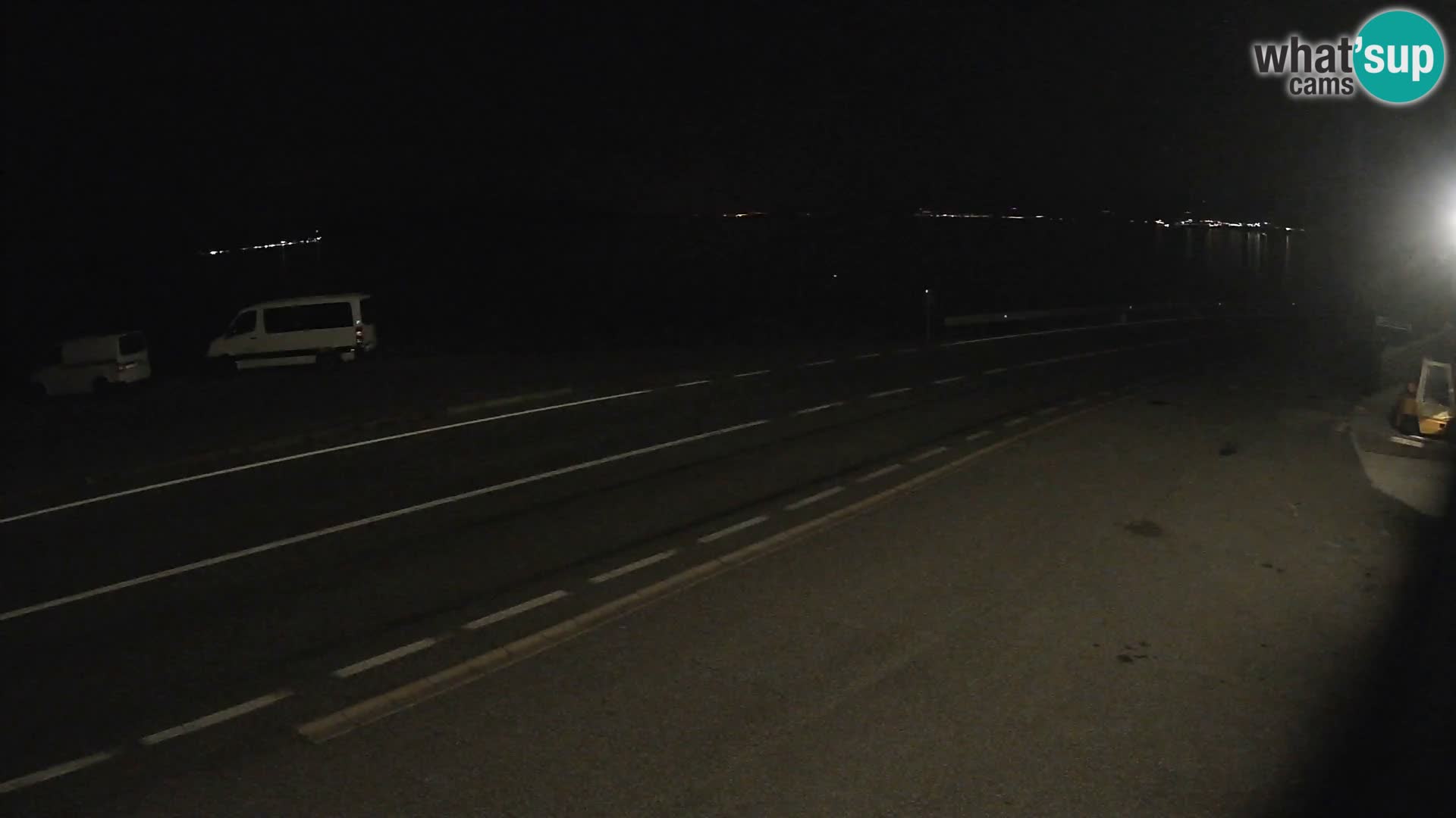 Webcam autopista adriática D8 cerca de SENJ – vista de la isla de KRK