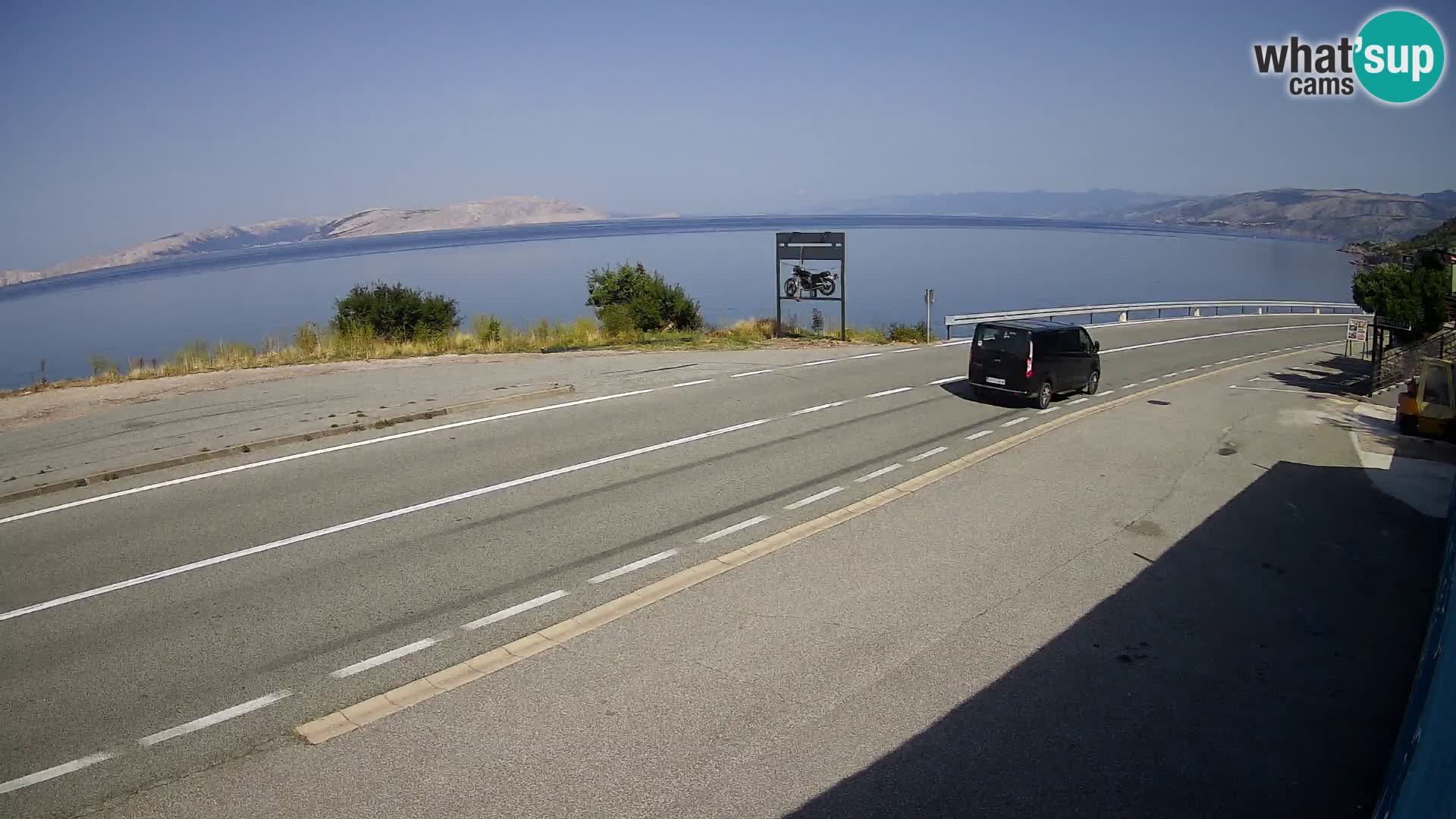 Webcam autopista adriática D8 cerca de SENJ – vista de la isla de KRK