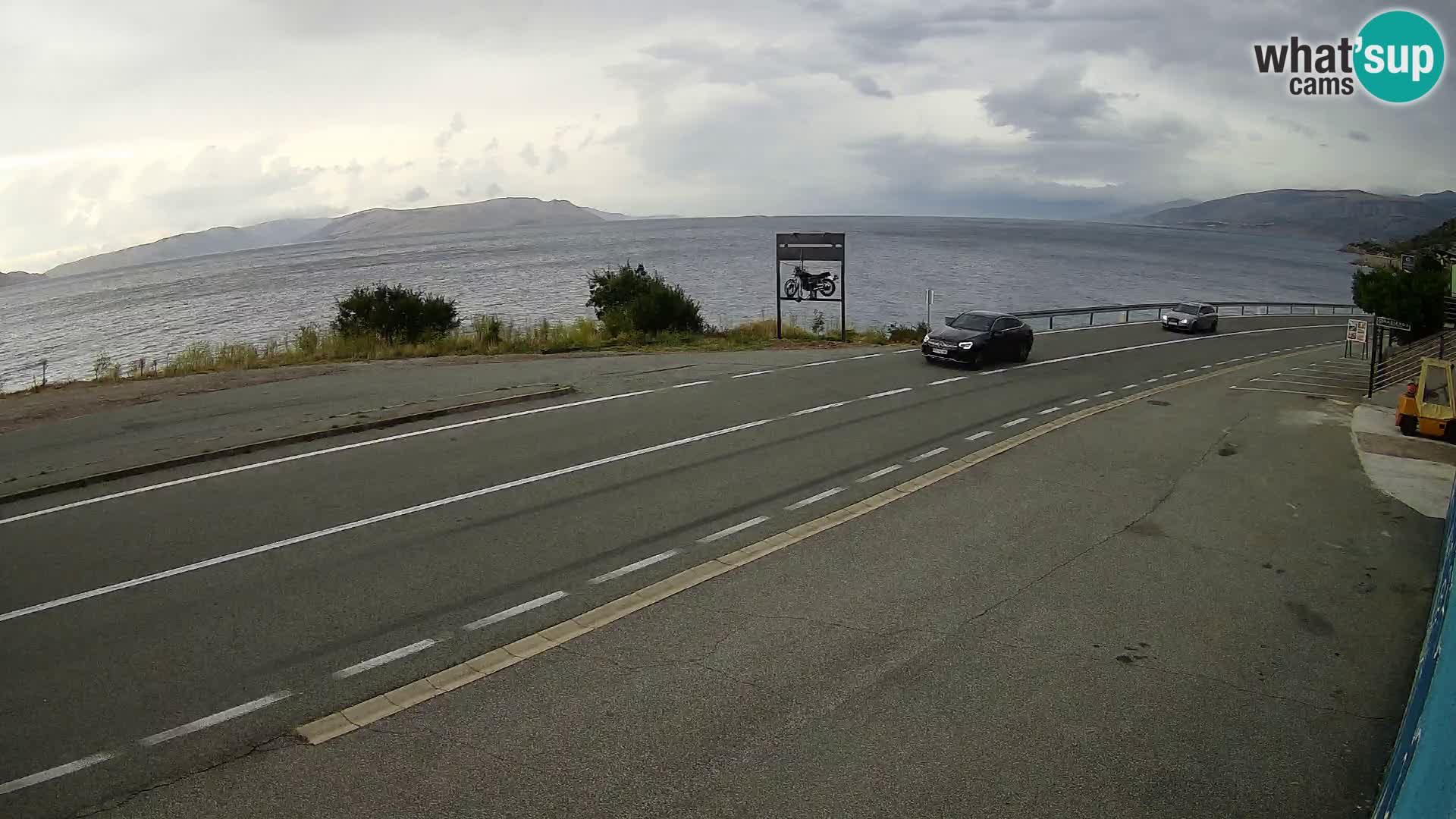 Webcam autopista adriática D8 cerca de SENJ – vista de la isla de KRK