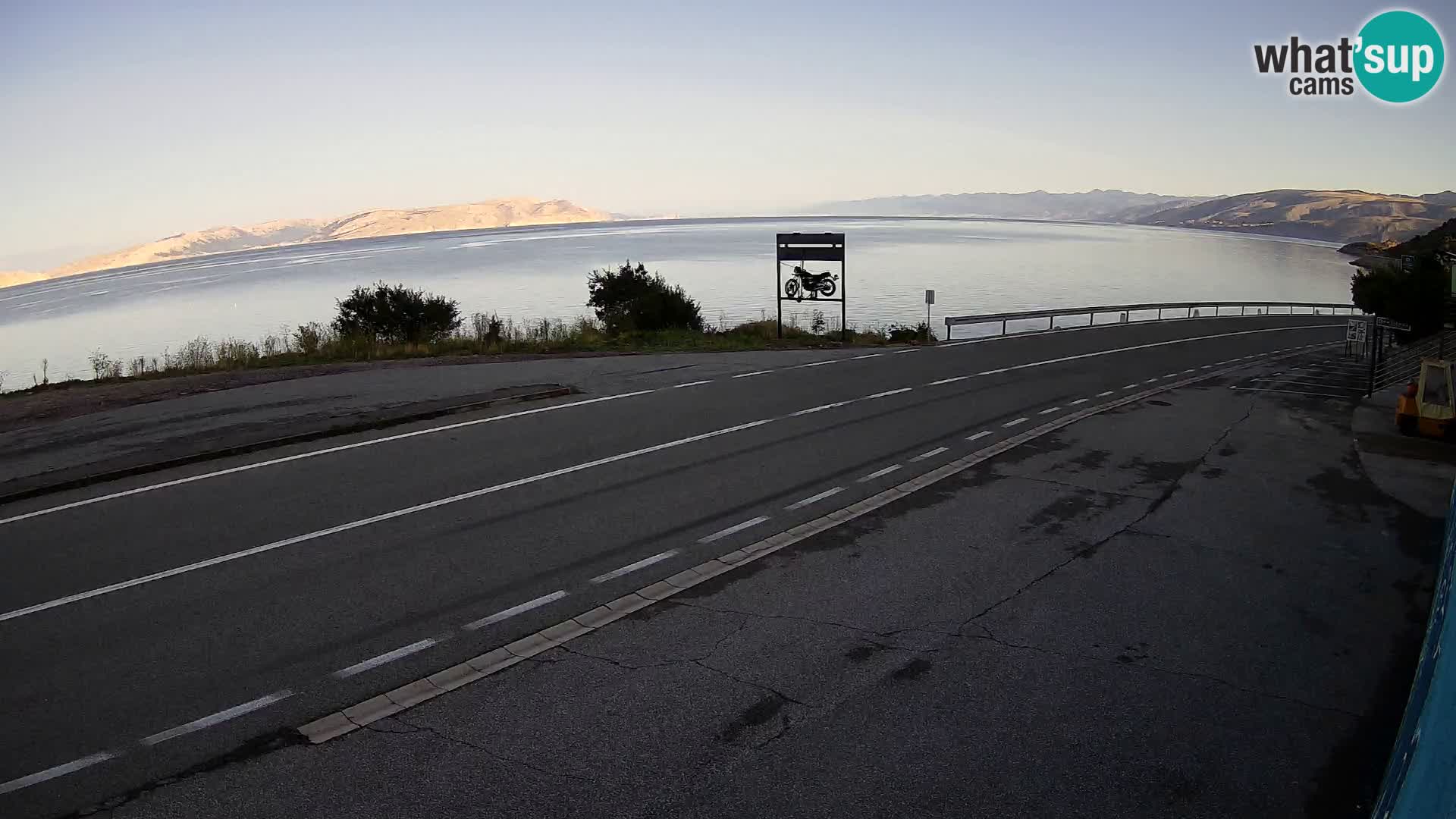 Webcam autopista adriática D8 cerca de SENJ – vista de la isla de KRK