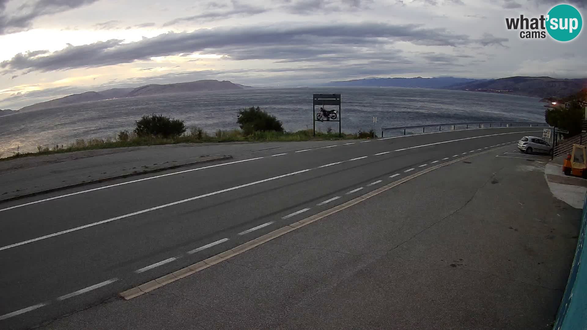 Webcam Adriatic highway D8 near SENJ – view to KRK island