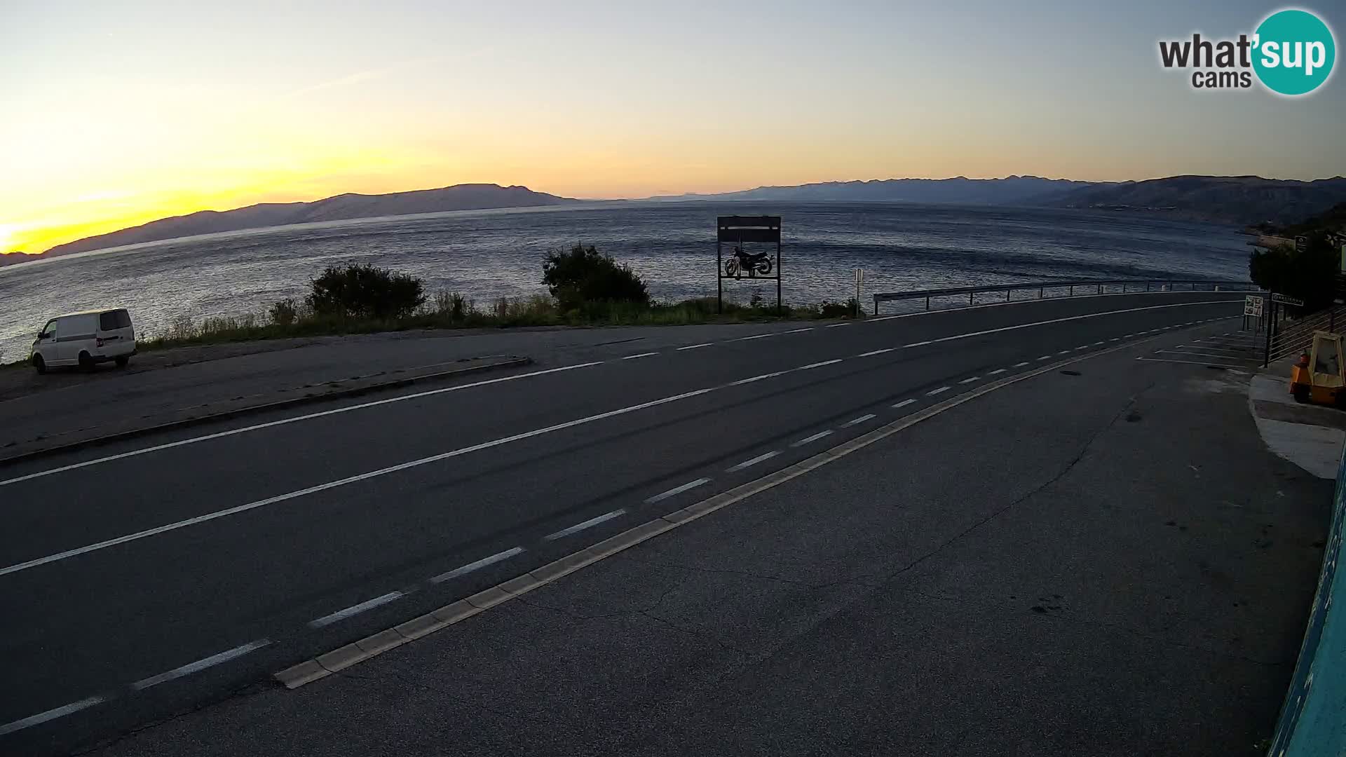 Webcam autoroute Adriatique D8 près de SENJ – vue sur l’île de KRK