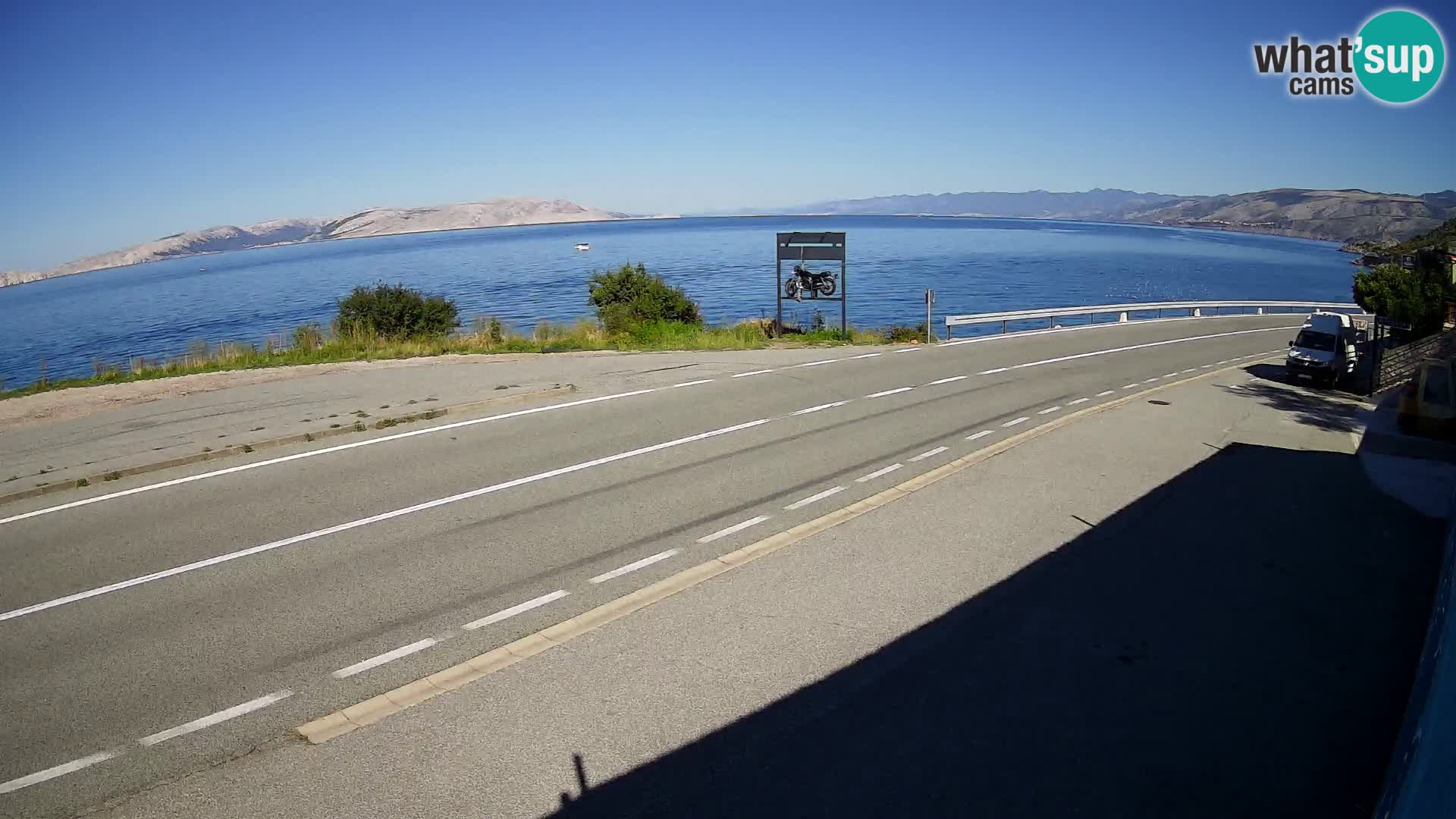 Webcam autopista adriática D8 cerca de SENJ – vista de la isla de KRK