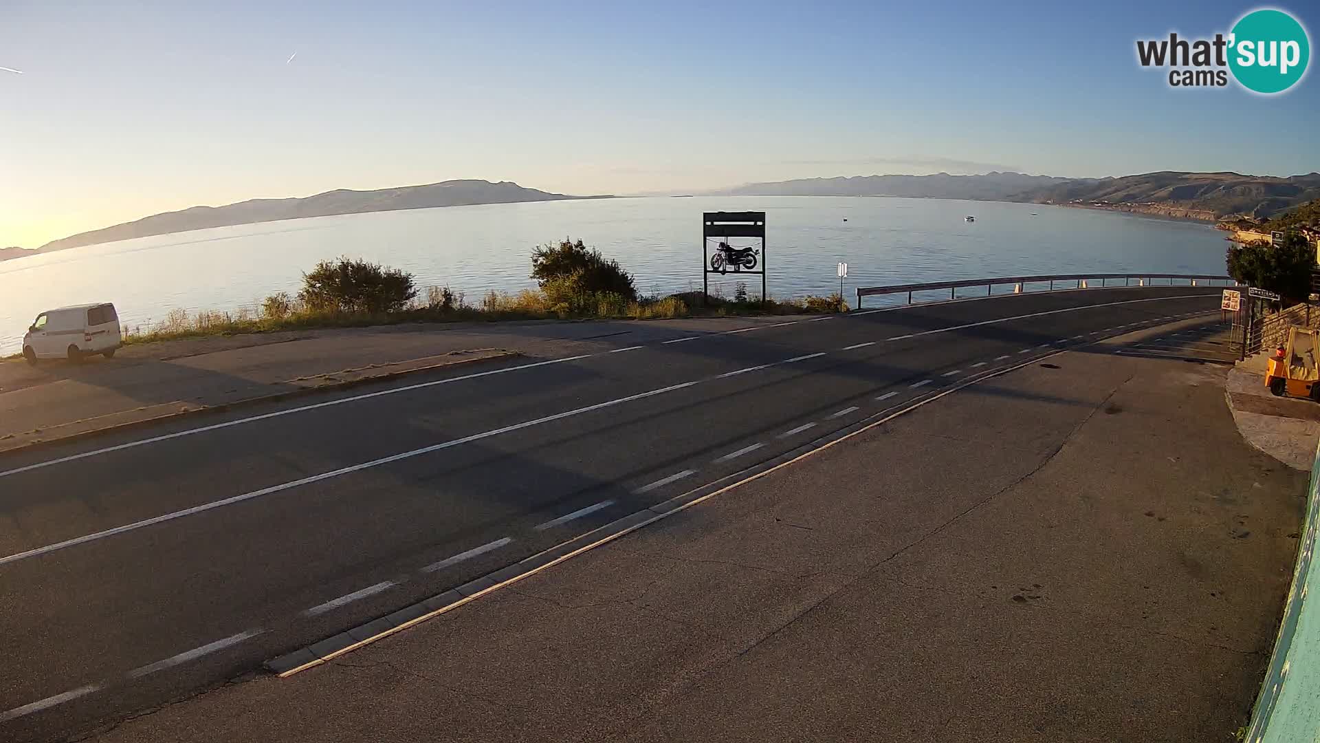 Webcam Adria-Autobahn D8 bei SENJ – Blick auf die Insel KRK
