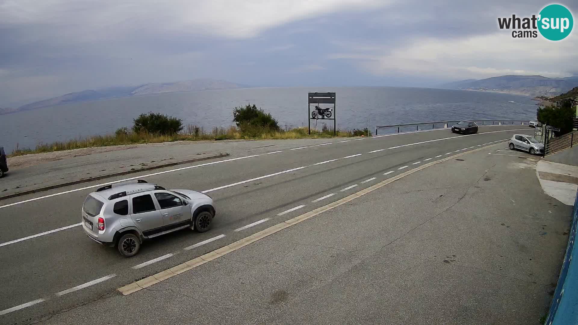 Webcam autoroute Adriatique D8 près de SENJ – vue sur l’île de KRK
