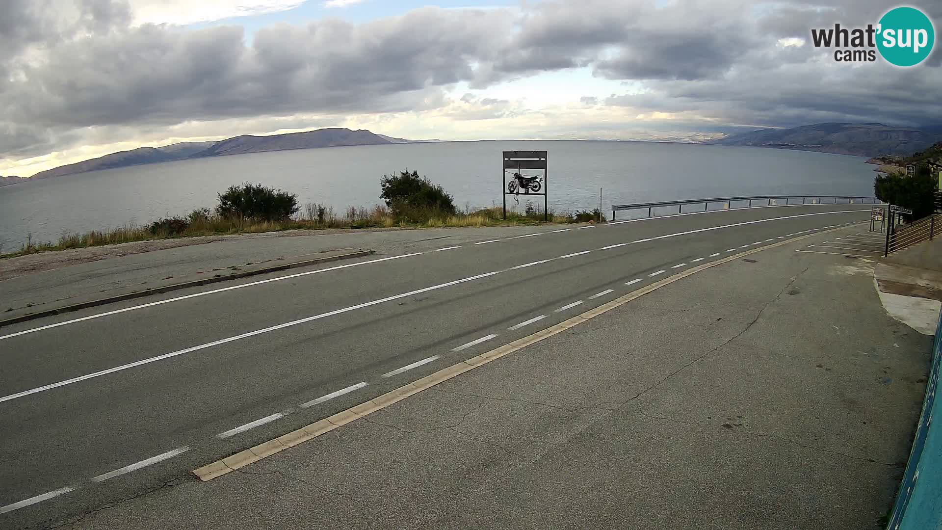 Webcam autoroute Adriatique D8 près de SENJ – vue sur l’île de KRK