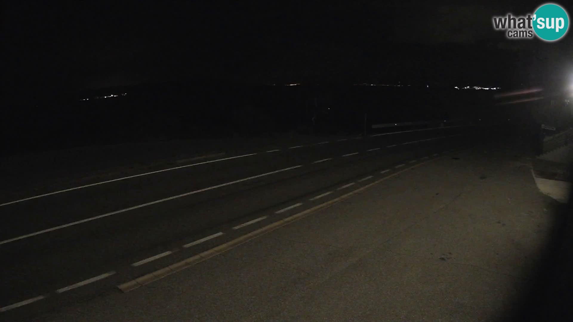 Webcam autopista adriática D8 cerca de SENJ – vista de la isla de KRK