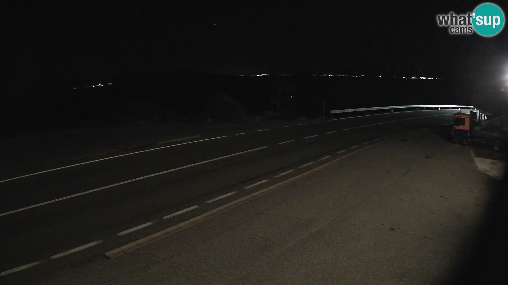 Webcam Adria-Autobahn D8 bei SENJ – Blick auf die Insel KRK