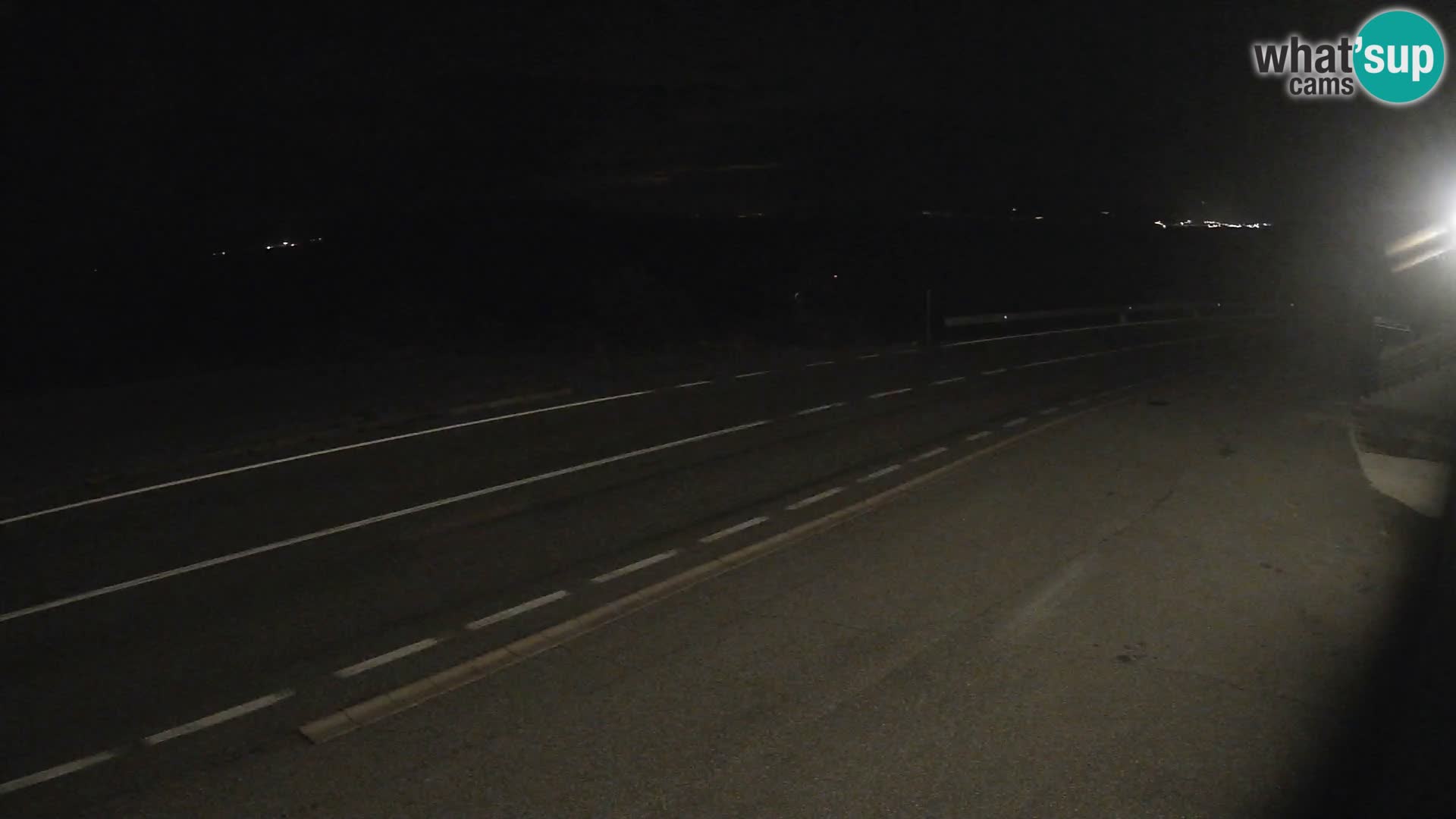 Web kamera Jadranska Magistrala kod SENJa – pogled na KRK