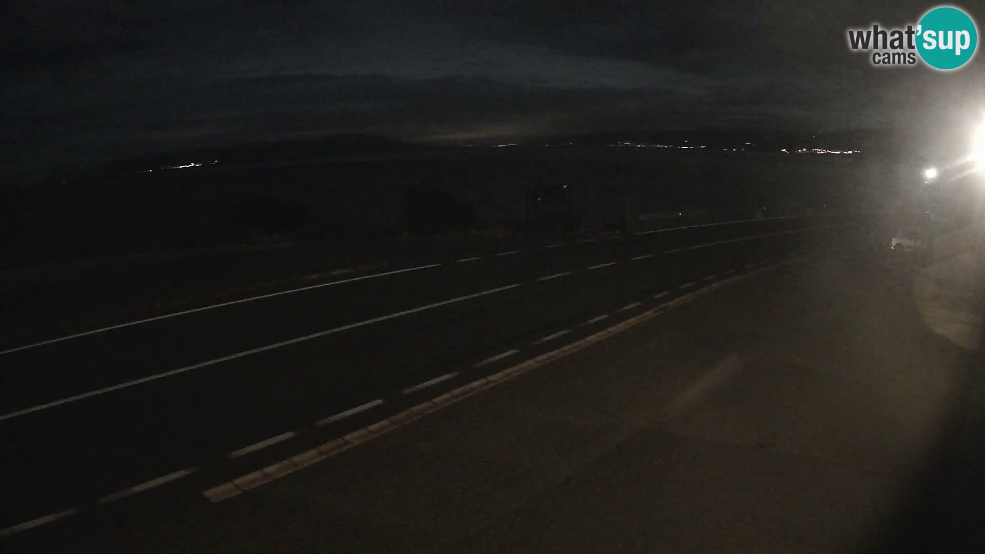 Webcam autoroute Adriatique D8 près de SENJ – vue sur l’île de KRK