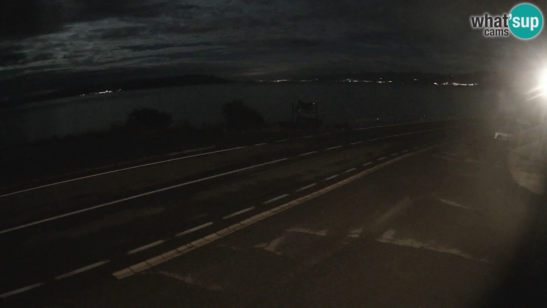 Web kamera Jadranska Magistrala kod SENJa – pogled na KRK