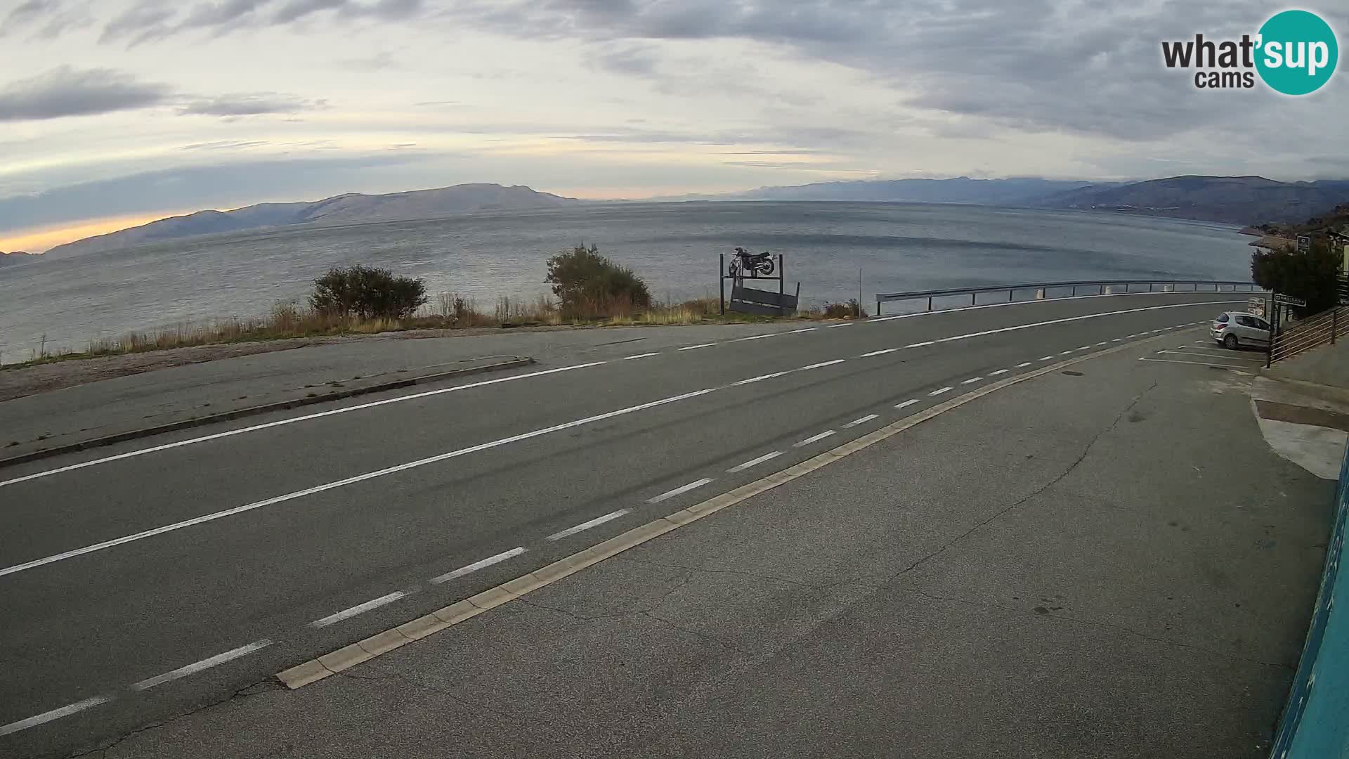 Webcam autoroute Adriatique D8 près de SENJ – vue sur l’île de KRK