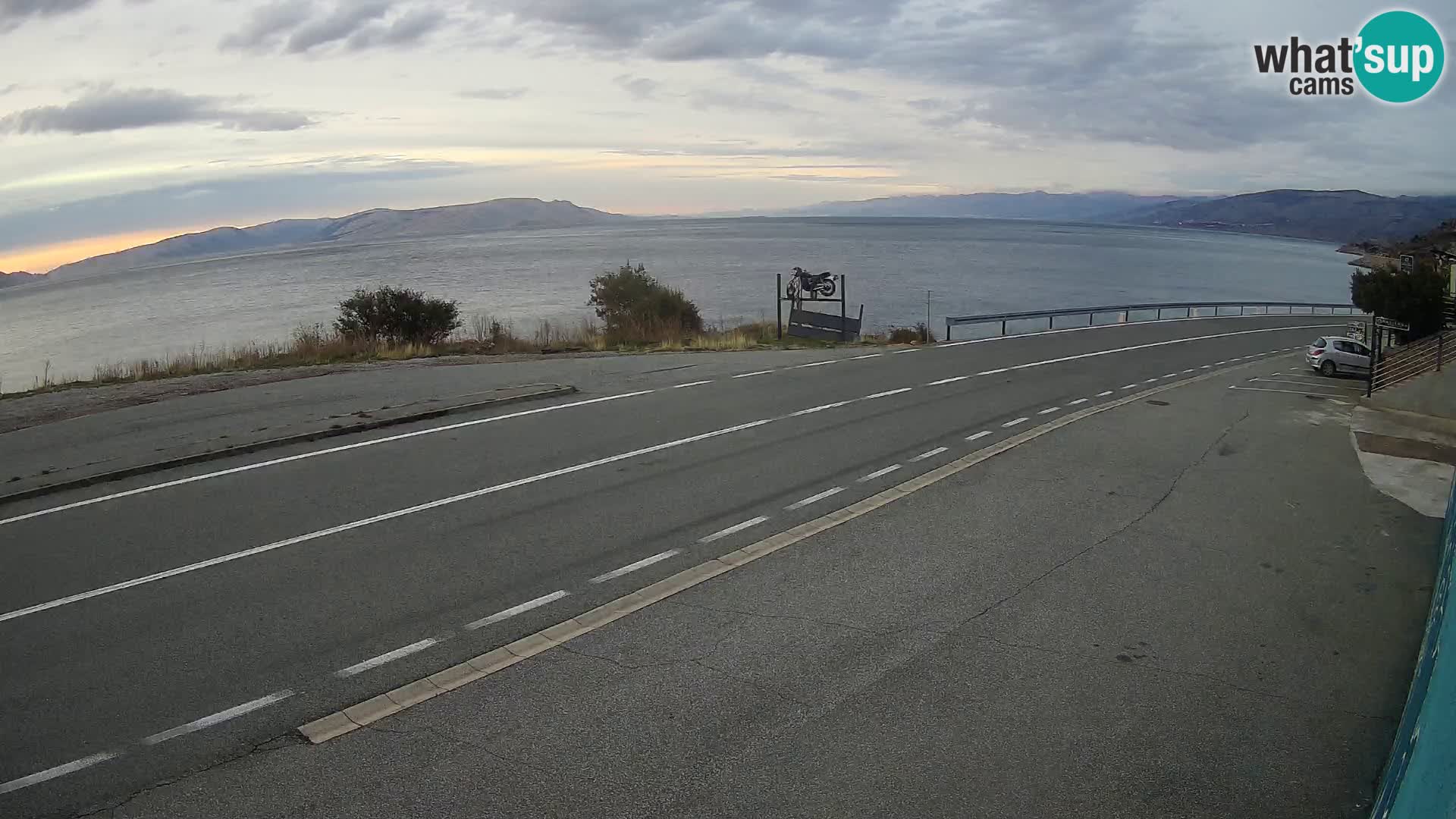Webcam autoroute Adriatique D8 près de SENJ – vue sur l’île de KRK