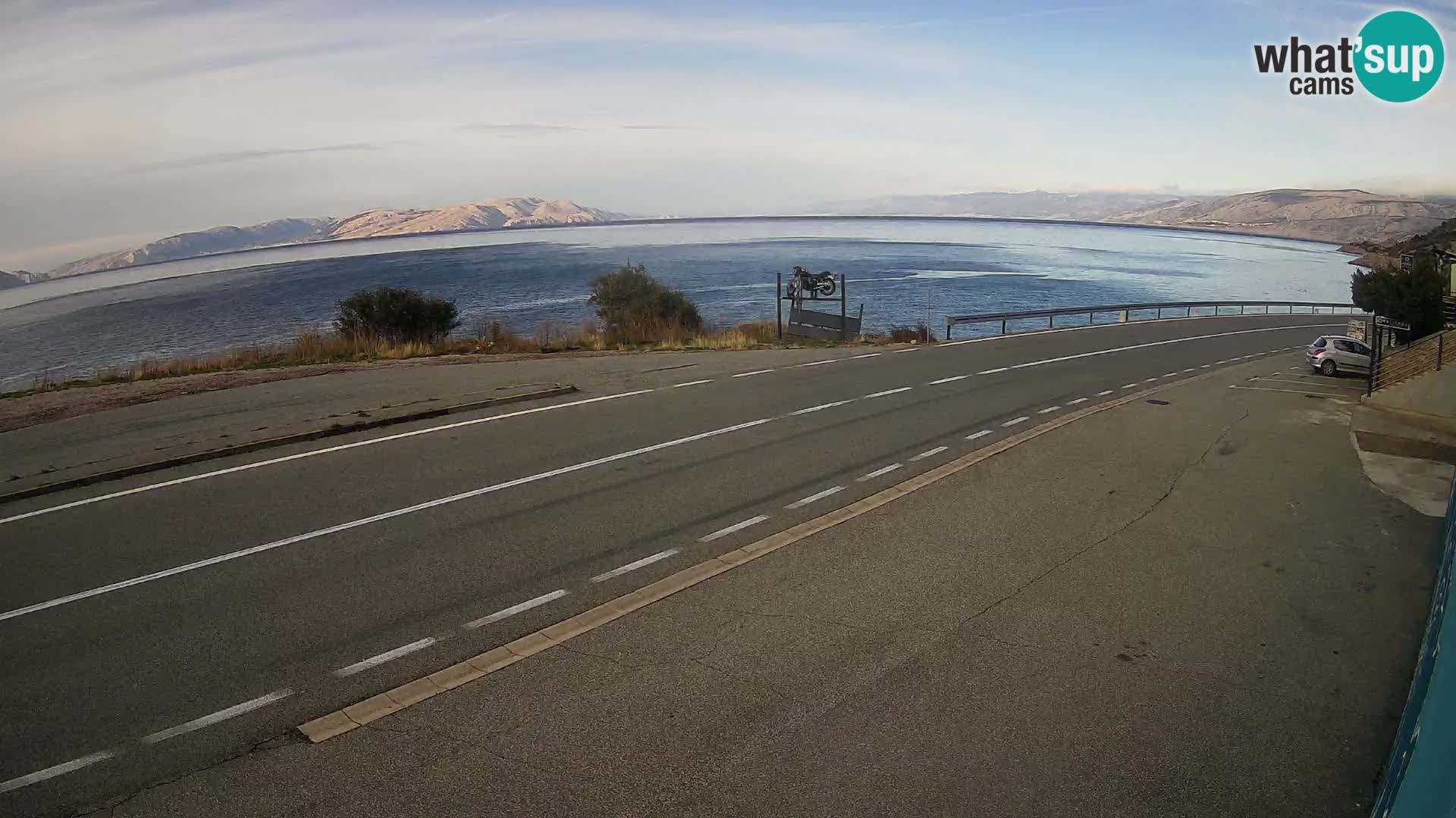 Webcam autopista adriática D8 cerca de SENJ – vista de la isla de KRK