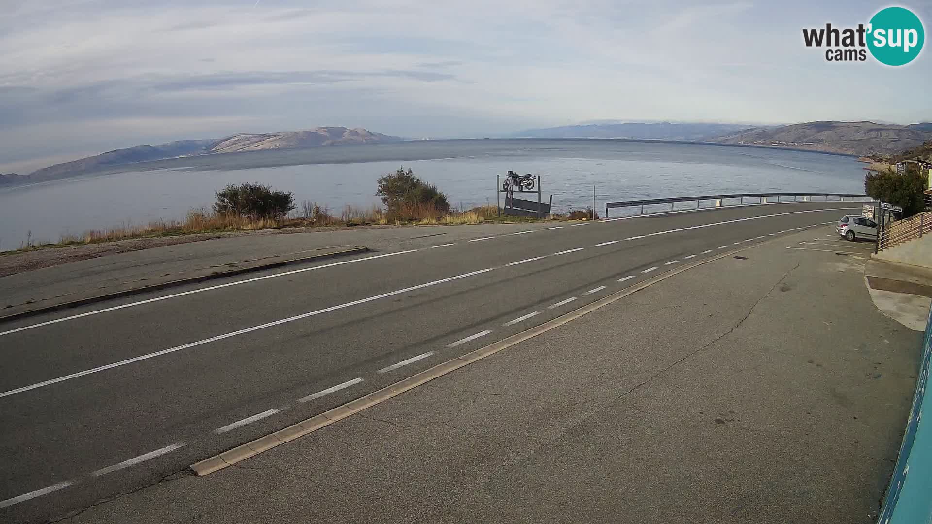 Web kamera Jadranska Magistrala kod SENJa – pogled na KRK