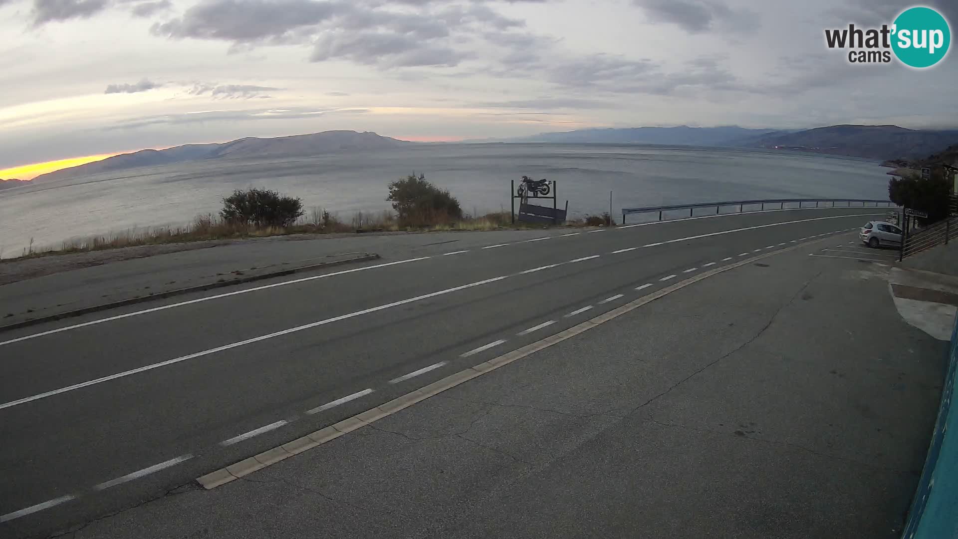 Webcam autoroute Adriatique D8 près de SENJ – vue sur l’île de KRK