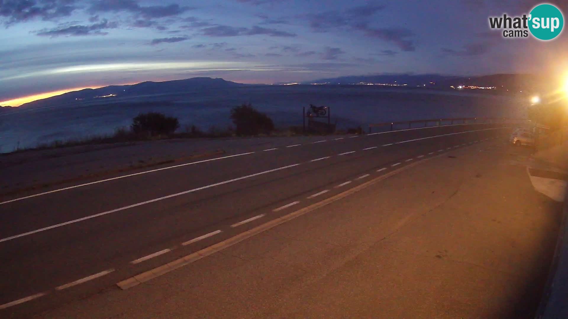 Webcam Adria-Autobahn D8 bei SENJ – Blick auf die Insel KRK