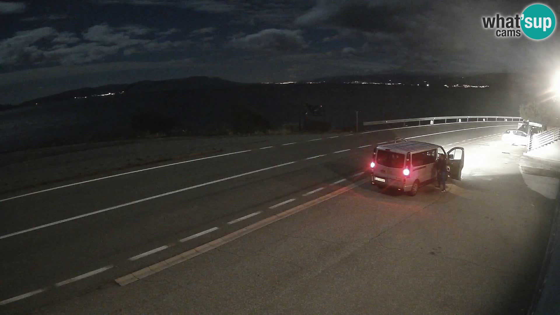 Webcam autopista adriática D8 cerca de SENJ – vista de la isla de KRK