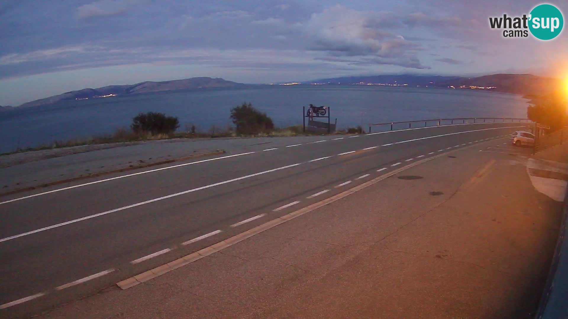 Webcam Adria-Autobahn D8 bei SENJ – Blick auf die Insel KRK