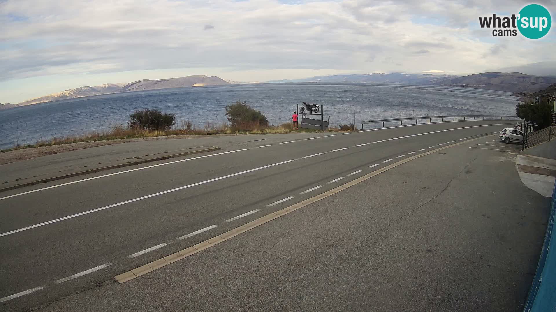 Webcam autopista adriática D8 cerca de SENJ – vista de la isla de KRK