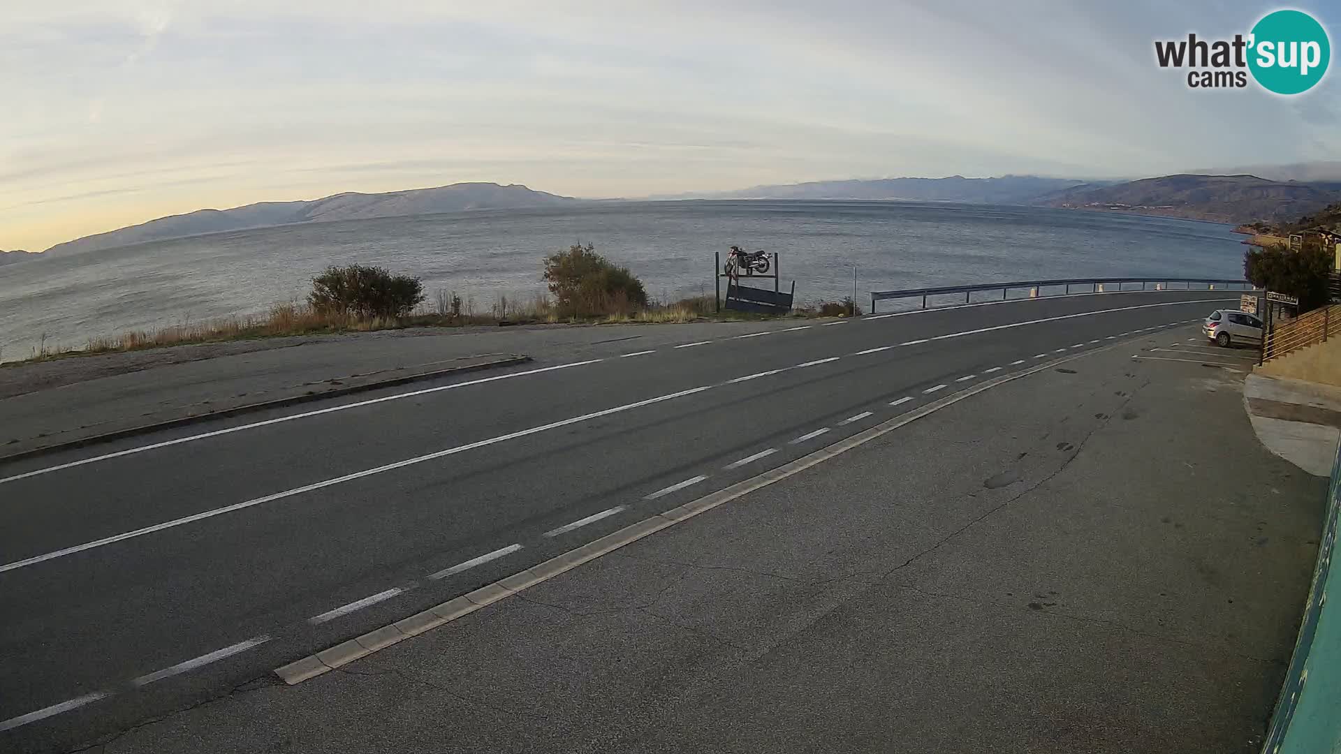 Webcam autoroute Adriatique D8 près de SENJ – vue sur l’île de KRK