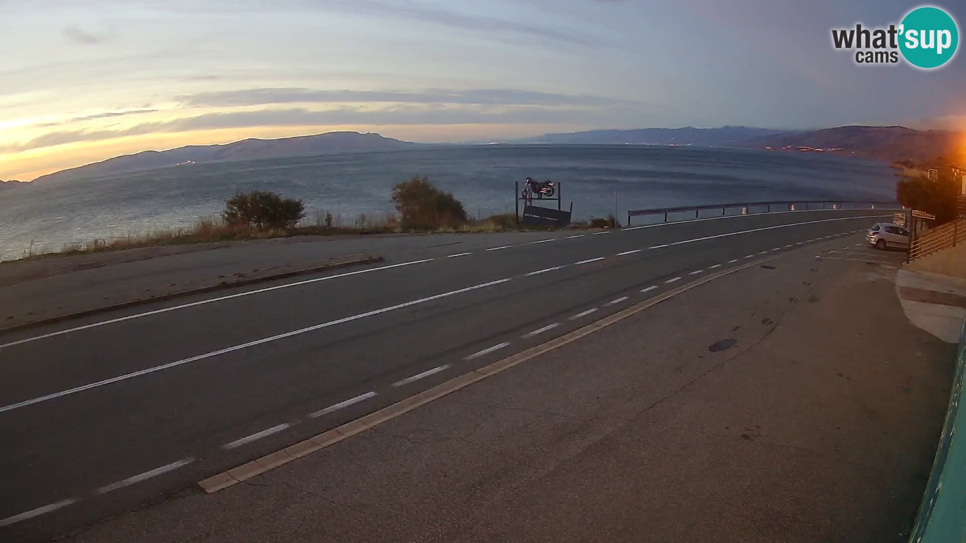 Web kamera Jadranska Magistrala kod SENJa – pogled na KRK