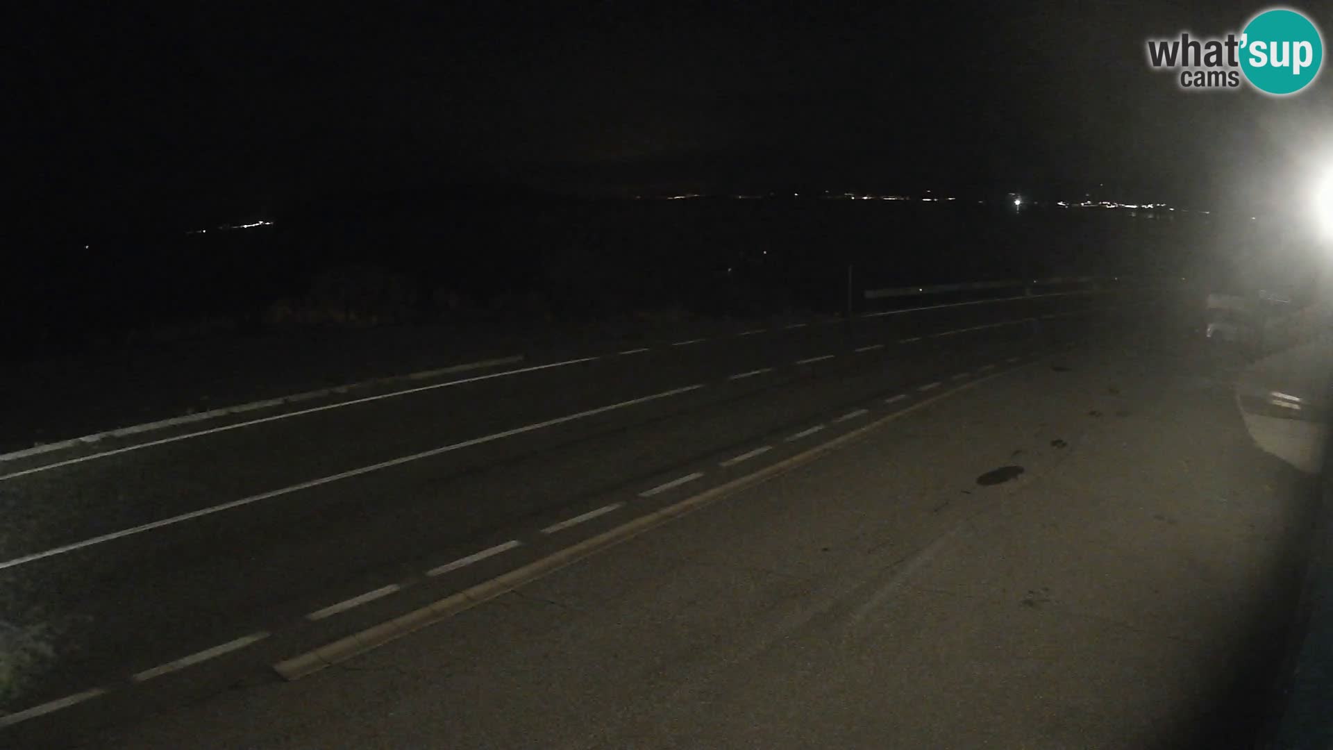 Webcam autopista adriática D8 cerca de SENJ – vista de la isla de KRK