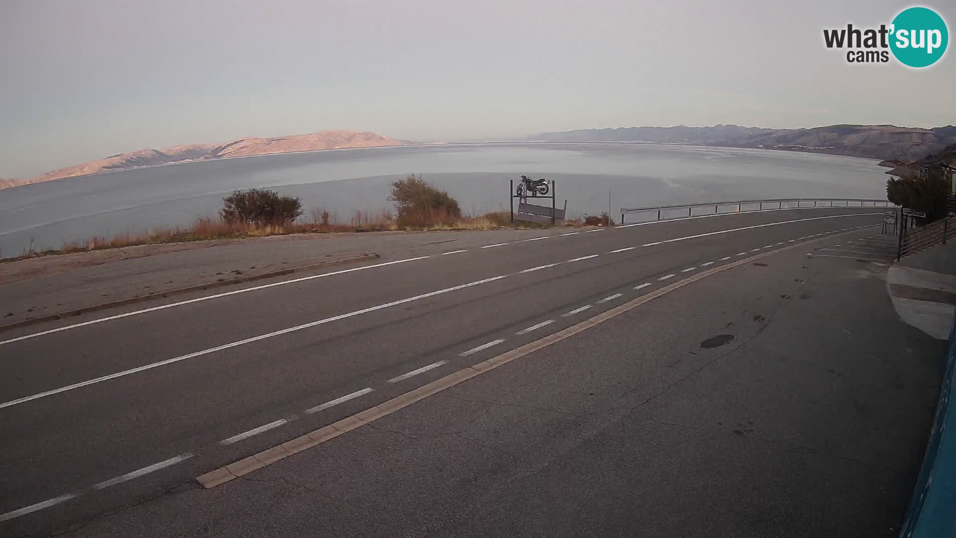 Webcam Adria-Autobahn D8 bei SENJ – Blick auf die Insel KRK