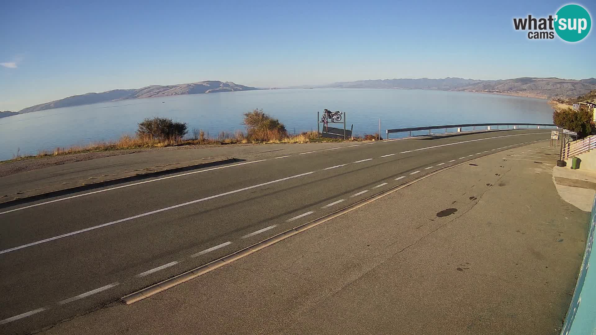 Webcam autopista adriática D8 cerca de SENJ – vista de la isla de KRK