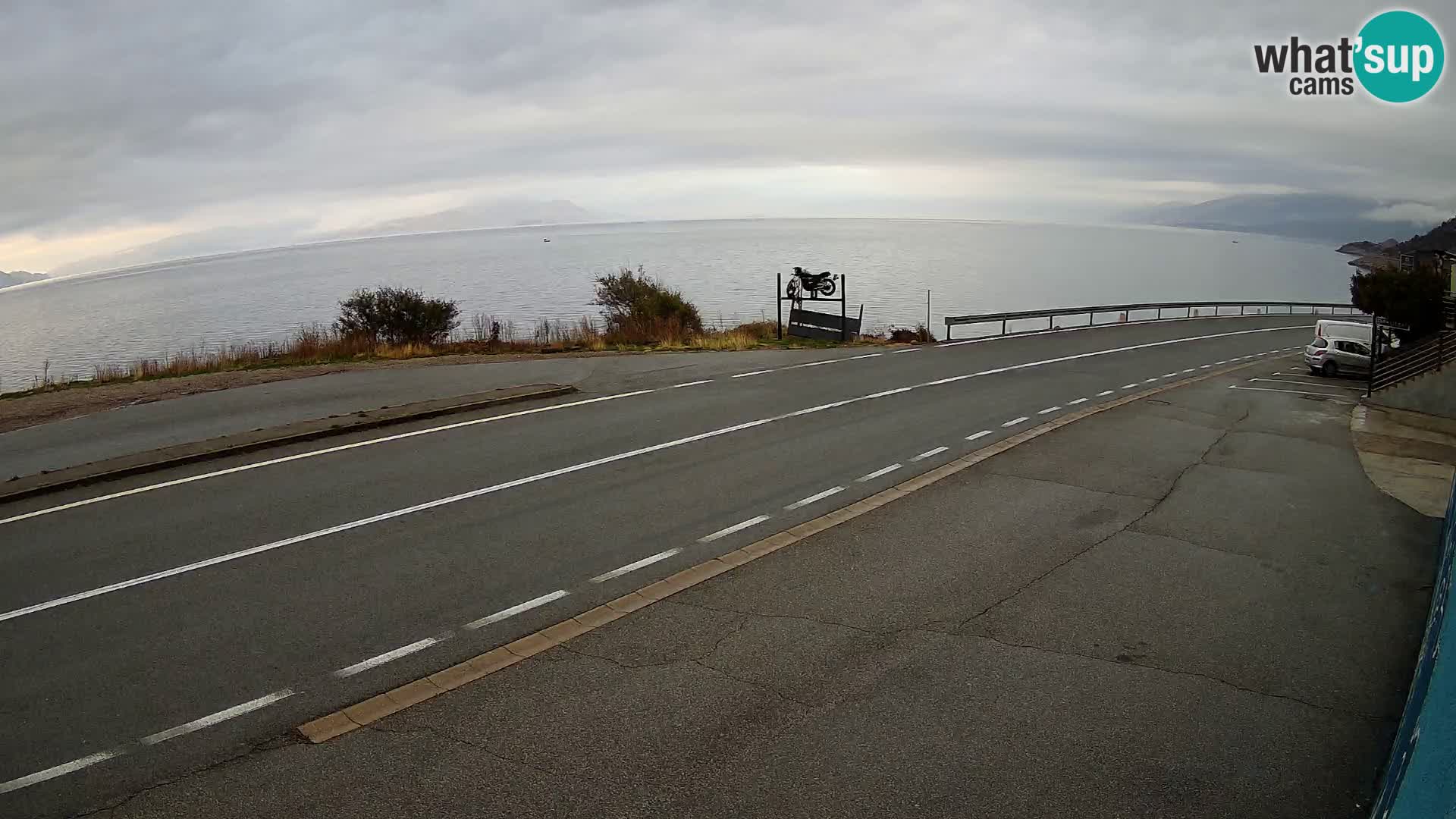 Webcam autoroute Adriatique D8 près de SENJ – vue sur l’île de KRK