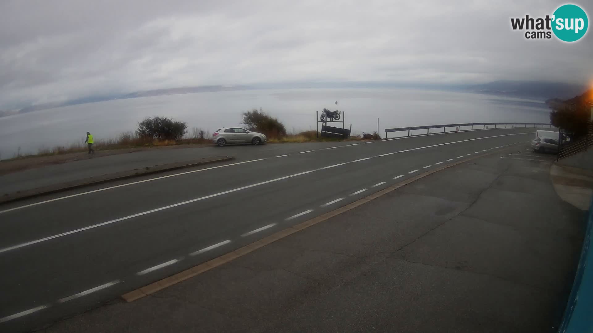 Web kamera Jadranska Magistrala kod SENJa – pogled na KRK