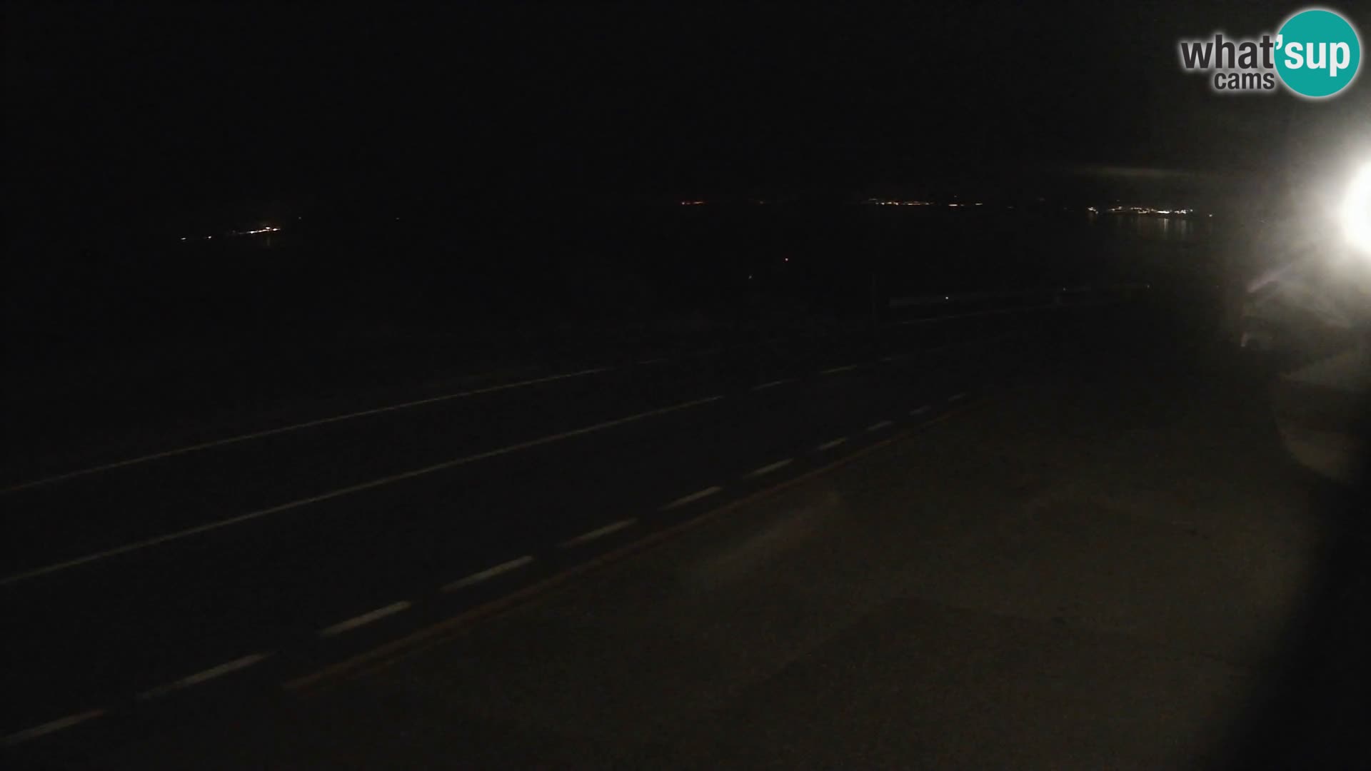 Webcam Adria-Autobahn D8 bei SENJ – Blick auf die Insel KRK