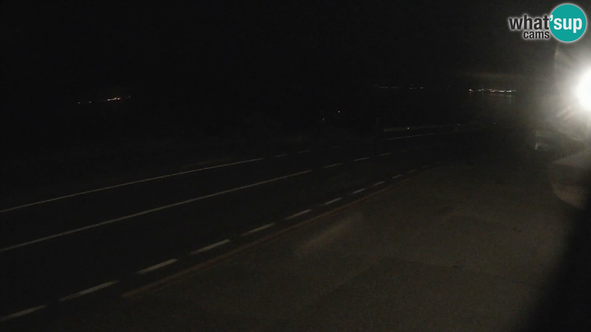 Webcam autoroute Adriatique D8 près de SENJ – vue sur l’île de KRK