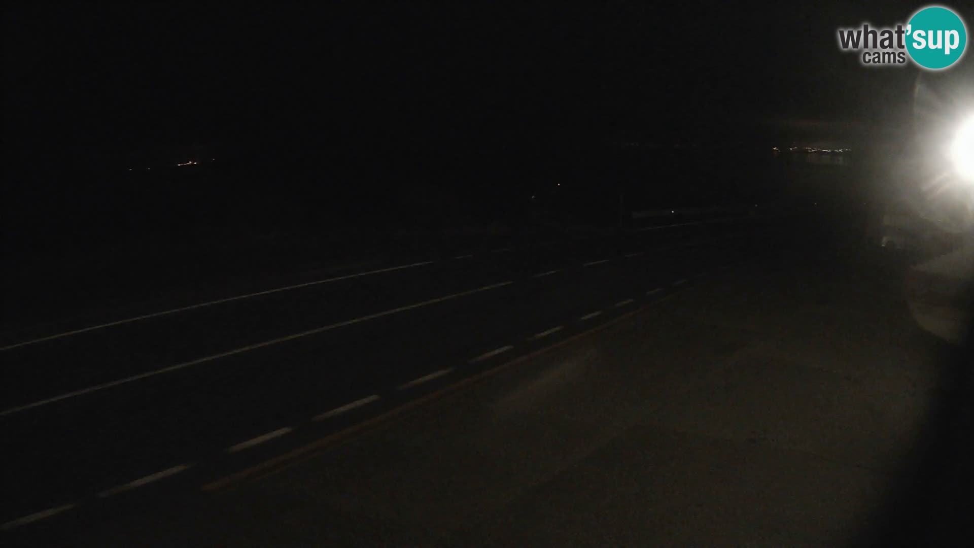 Webcam Adria-Autobahn D8 bei SENJ – Blick auf die Insel KRK