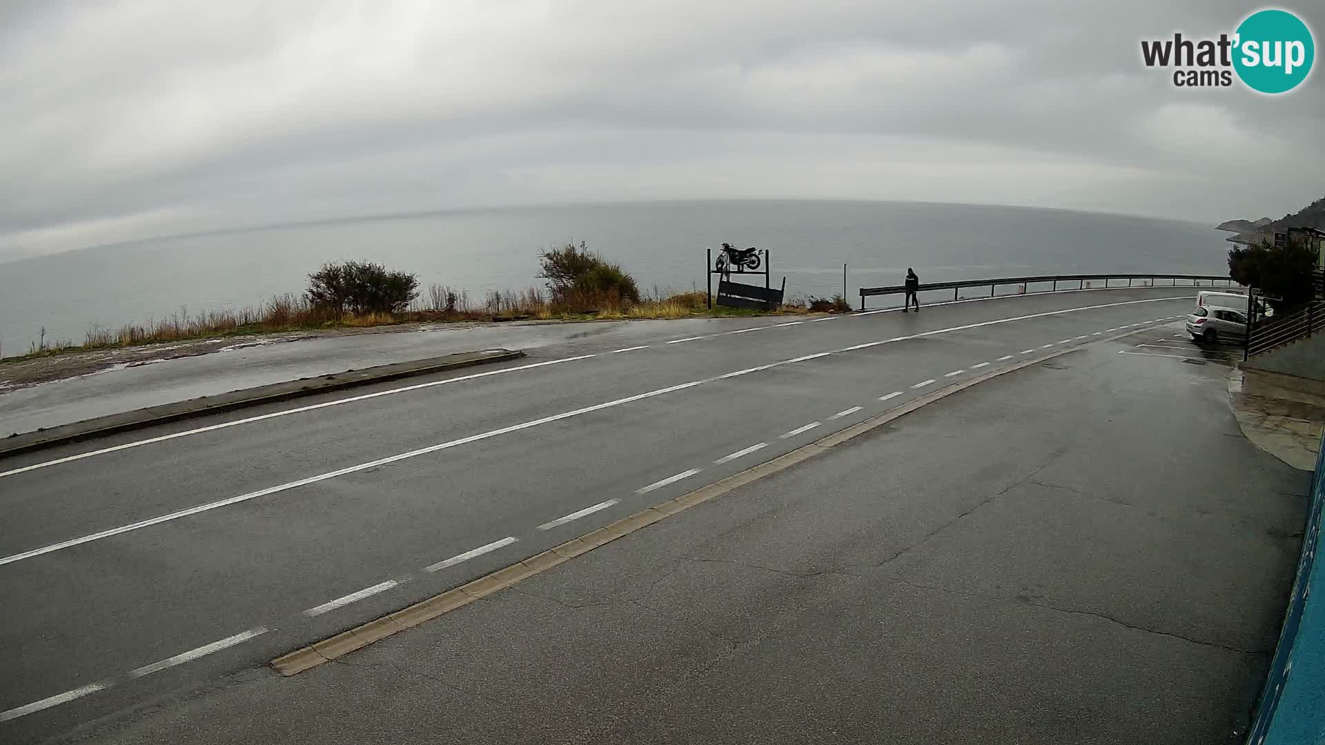 Webcam Adria-Autobahn D8 bei SENJ – Blick auf die Insel KRK