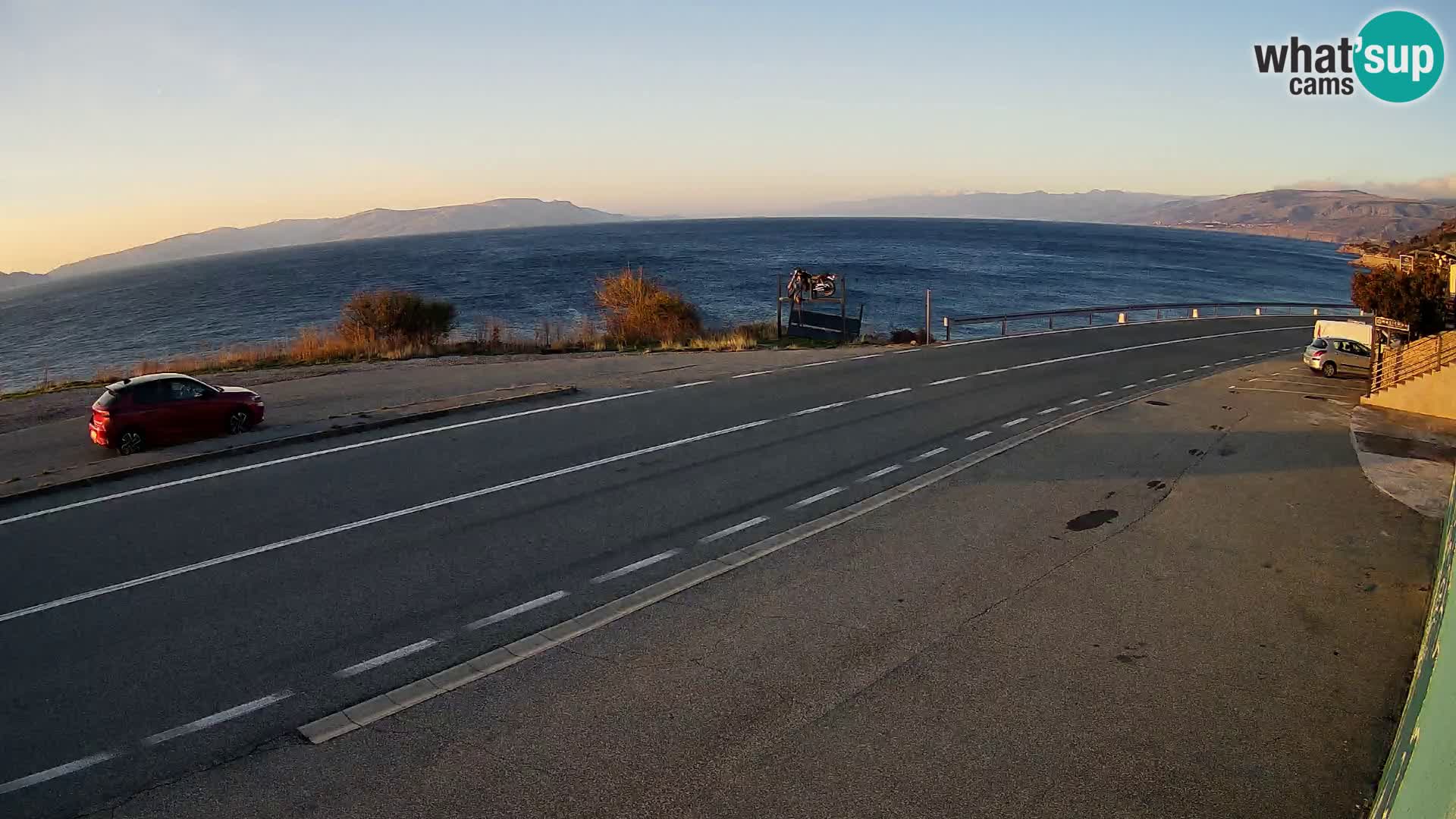 Web kamera Jadranska Magistrala kod SENJa – pogled na KRK