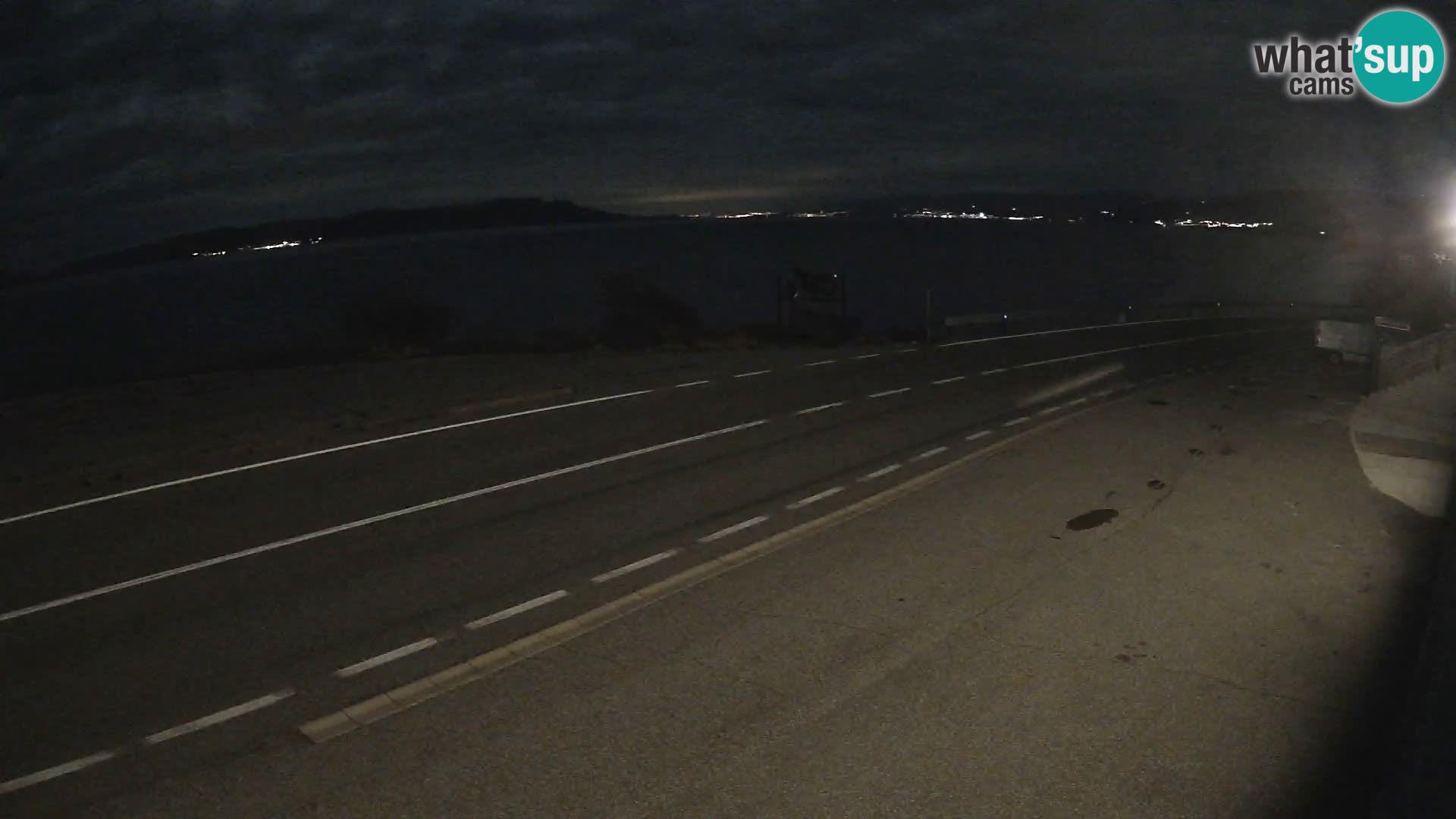 Webcam autopista adriática D8 cerca de SENJ – vista de la isla de KRK