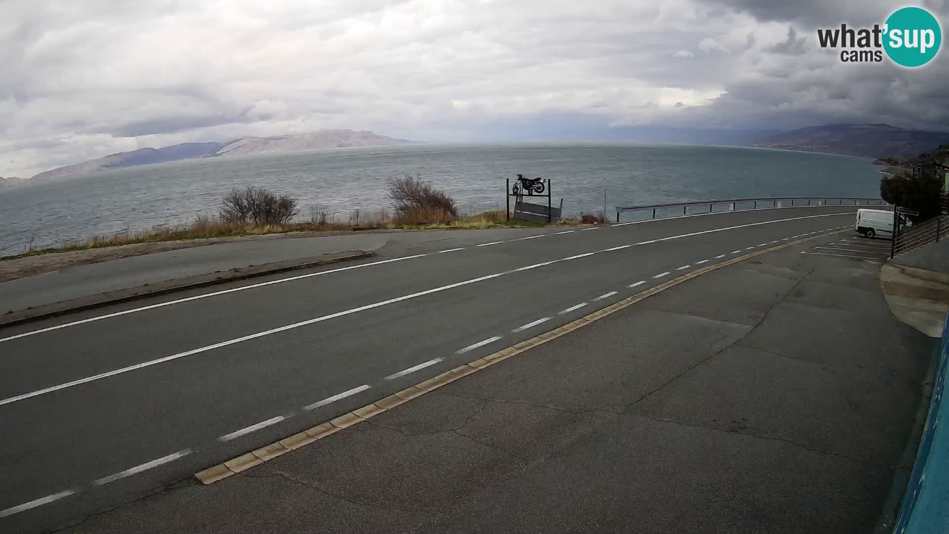Webcam Adria-Autobahn D8 bei SENJ – Blick auf die Insel KRK
