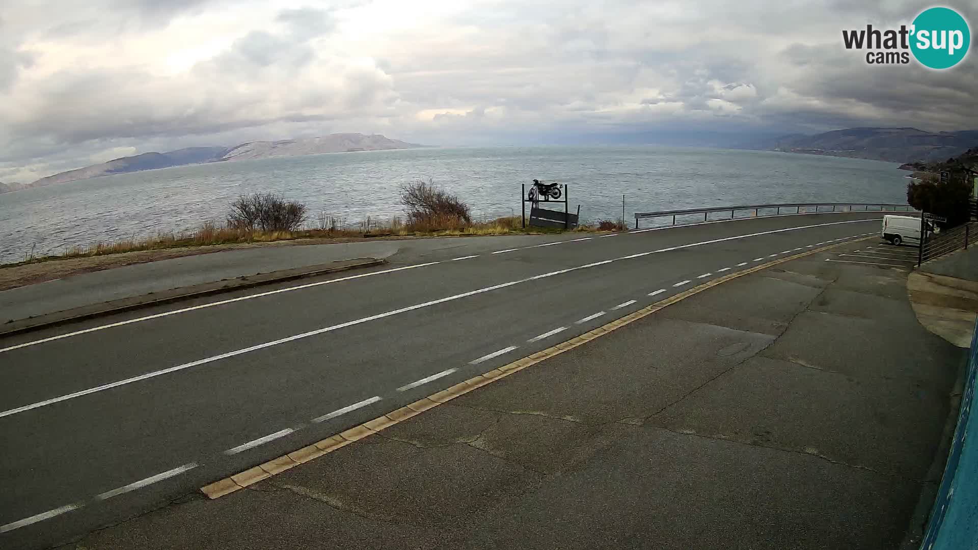 Webcam Adria-Autobahn D8 bei SENJ – Blick auf die Insel KRK