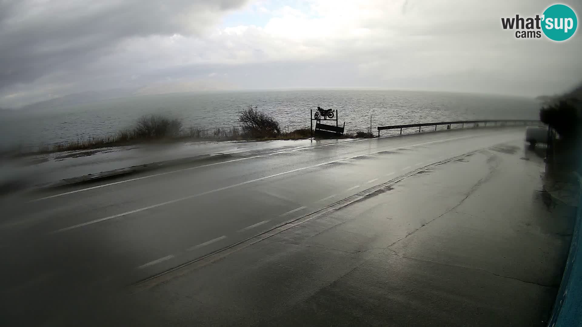 Webcam Adriatic highway D8 near SENJ – view to KRK island