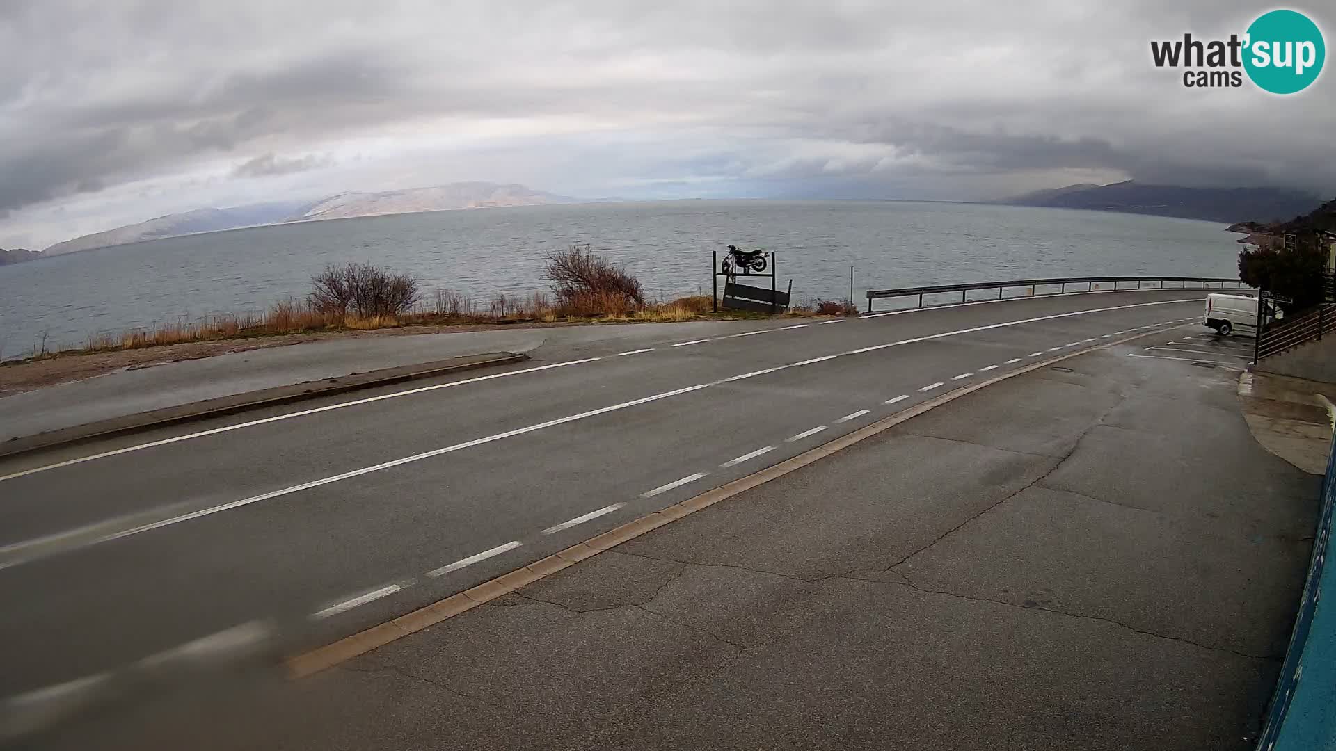 Web kamera Jadranska Magistrala kod SENJa – pogled na KRK