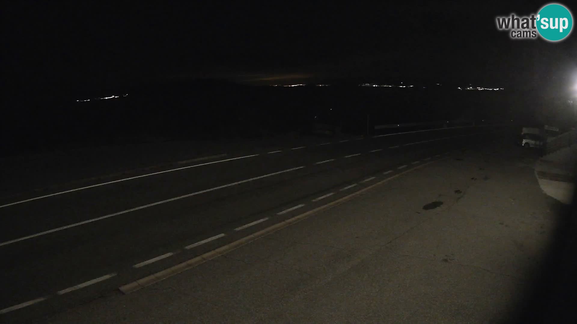 Webcam autopista adriática D8 cerca de SENJ – vista de la isla de KRK