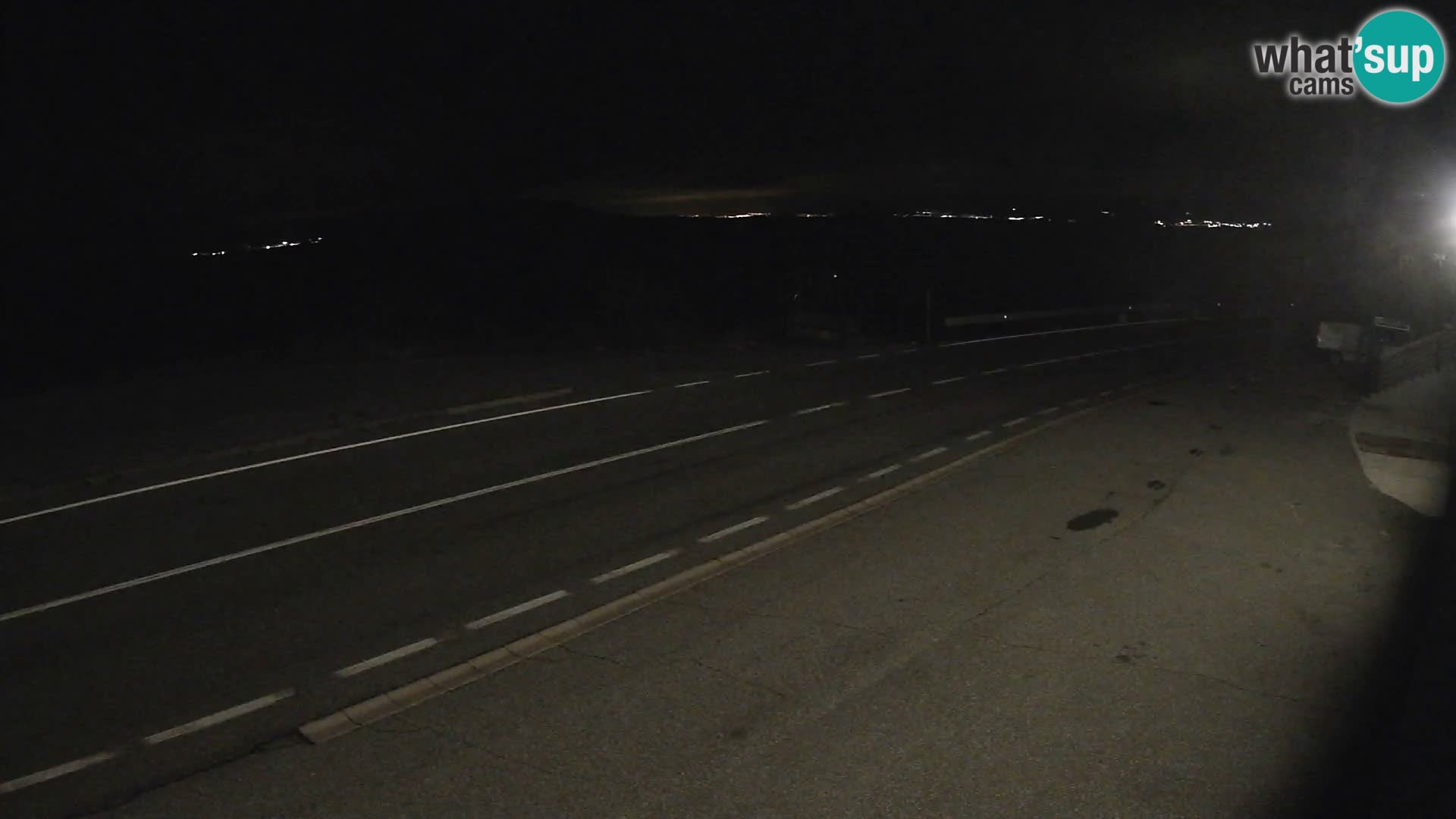 Webcam autopista adriática D8 cerca de SENJ – vista de la isla de KRK