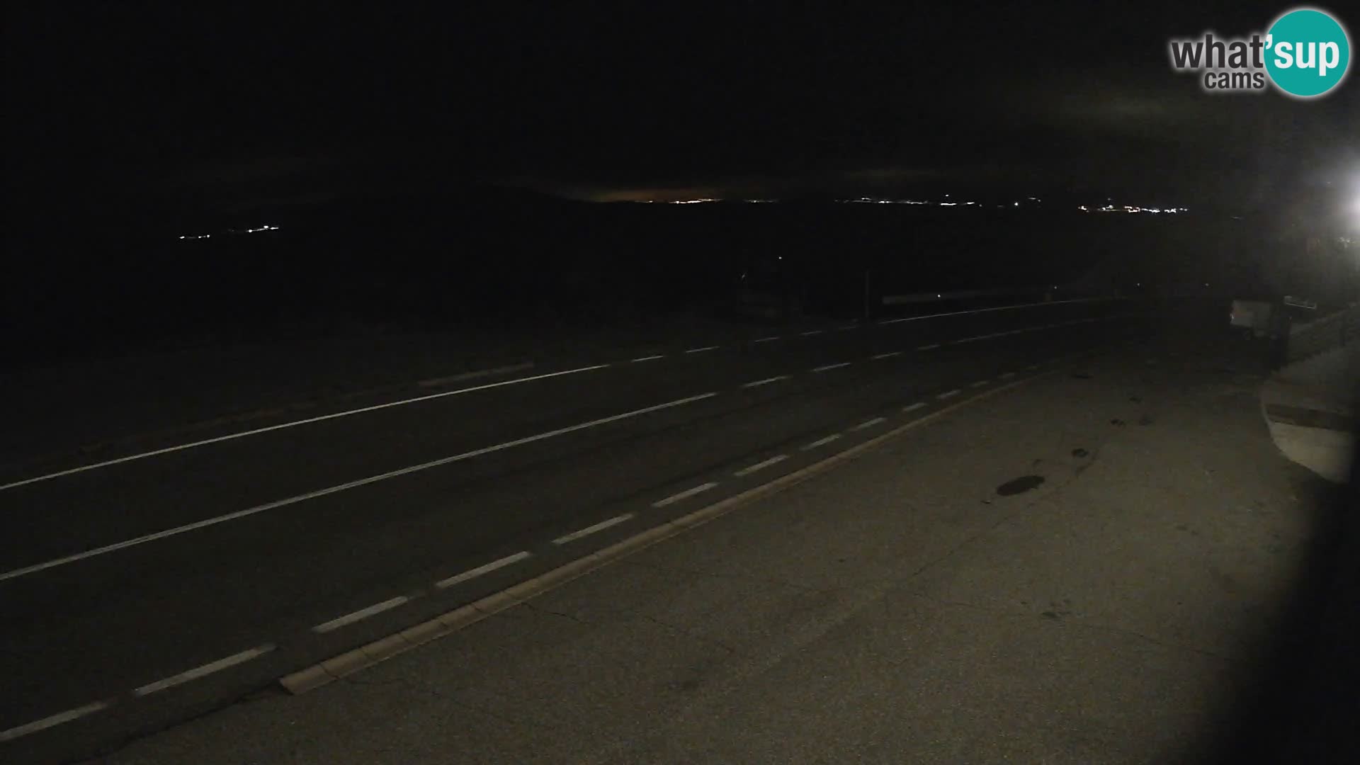 Webcam autopista adriática D8 cerca de SENJ – vista de la isla de KRK