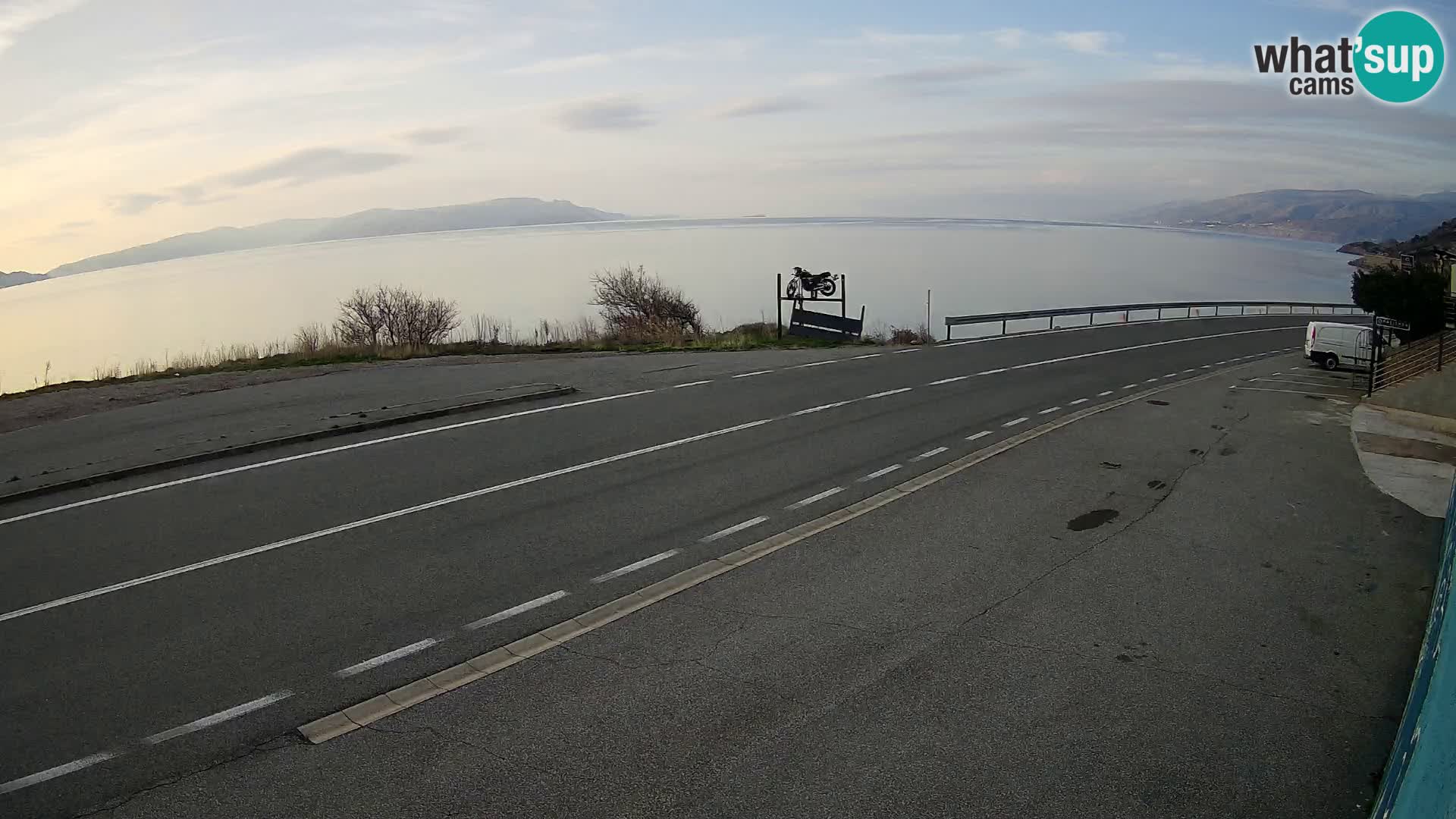 Webcam Adria-Autobahn D8 bei SENJ – Blick auf die Insel KRK