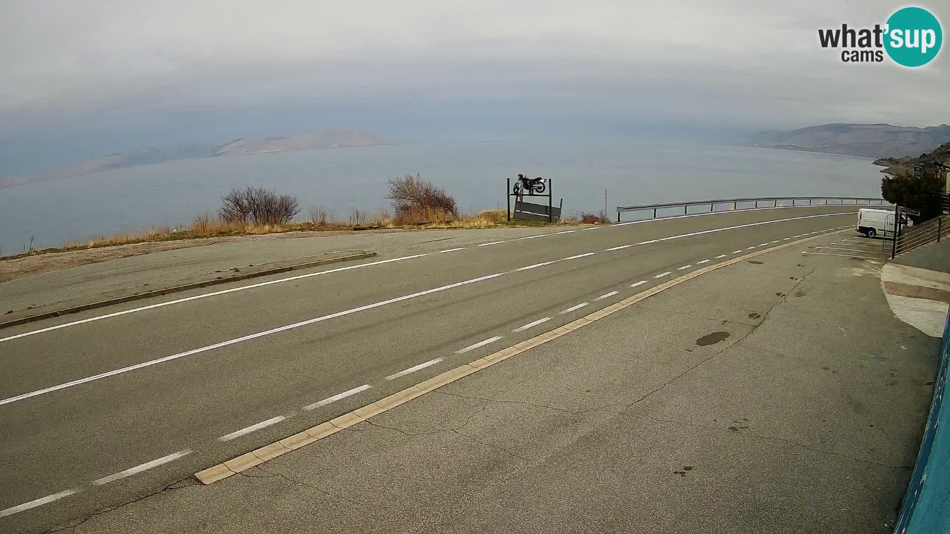 Webcam autopista adriática D8 cerca de SENJ – vista de la isla de KRK