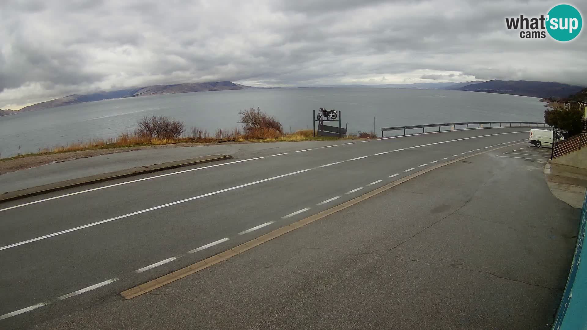 Webcam Adria-Autobahn D8 bei SENJ – Blick auf die Insel KRK