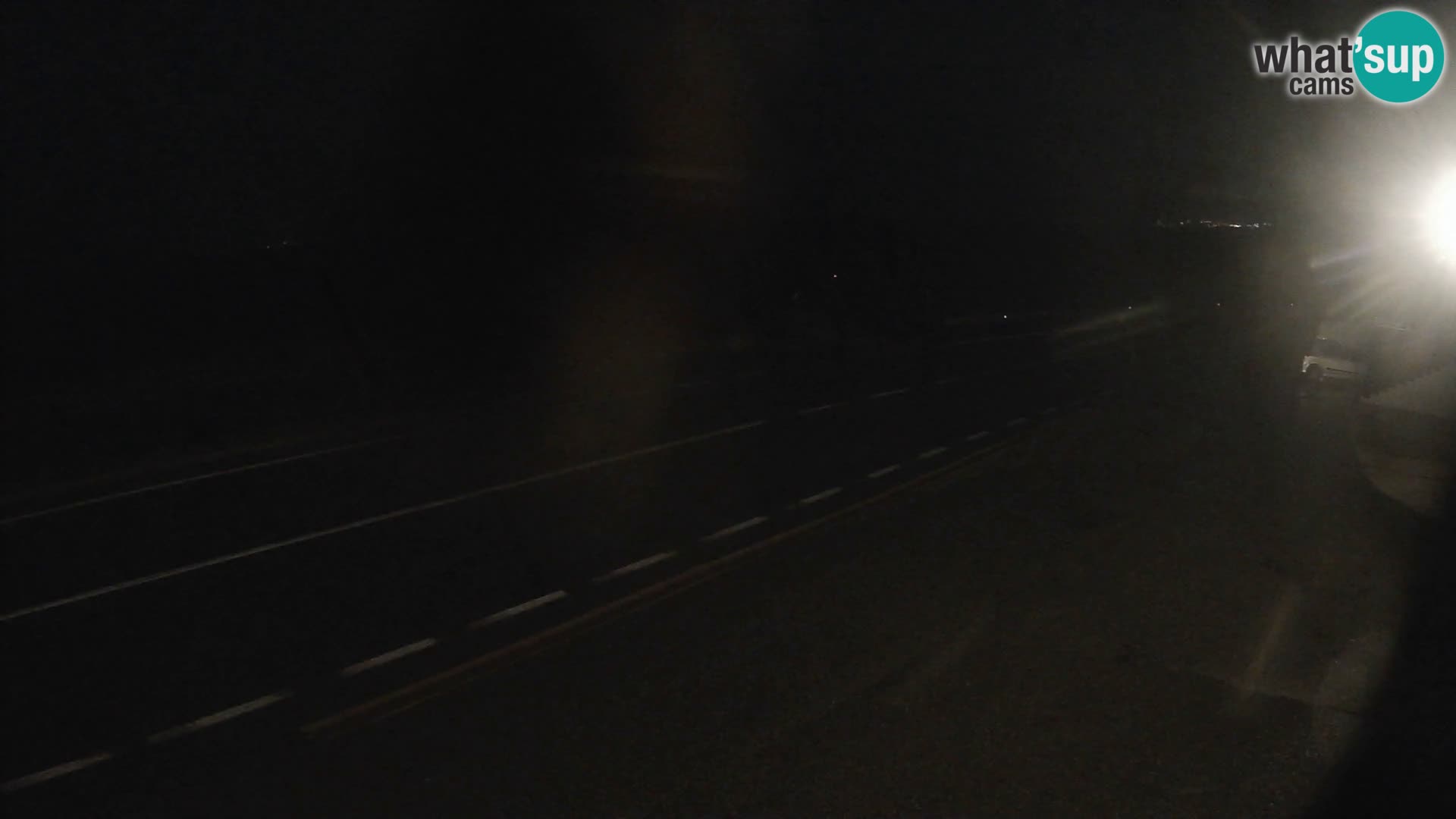 Webcam autoroute Adriatique D8 près de SENJ – vue sur l’île de KRK