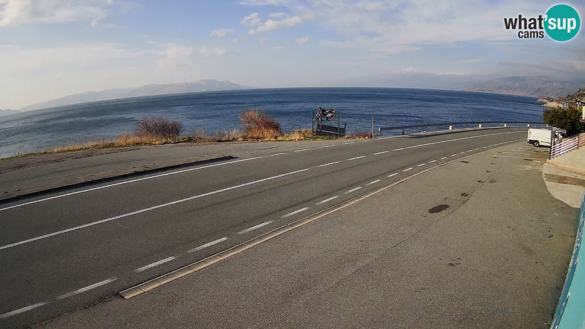 Webcam autoroute Adriatique D8 près de SENJ – vue sur l’île de KRK