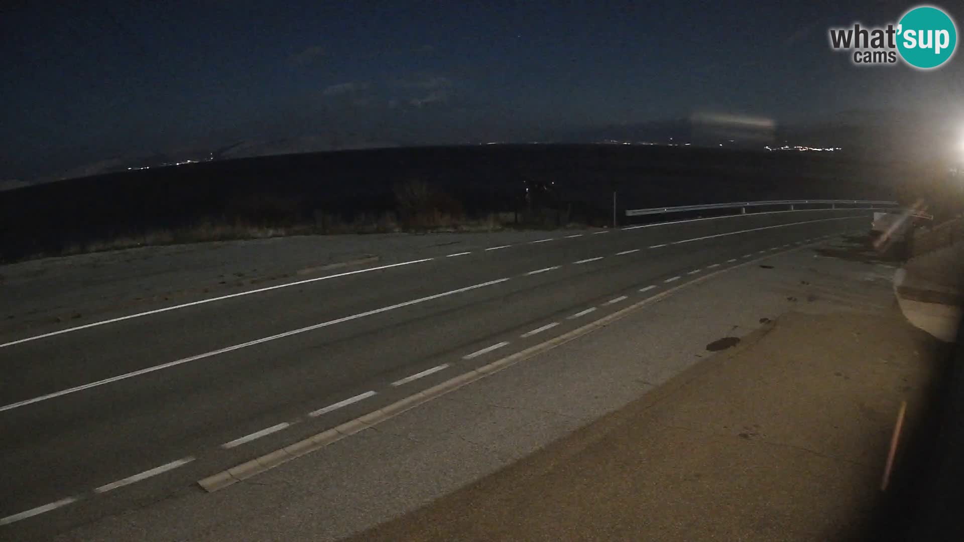 Webcam autoroute Adriatique D8 près de SENJ – vue sur l’île de KRK